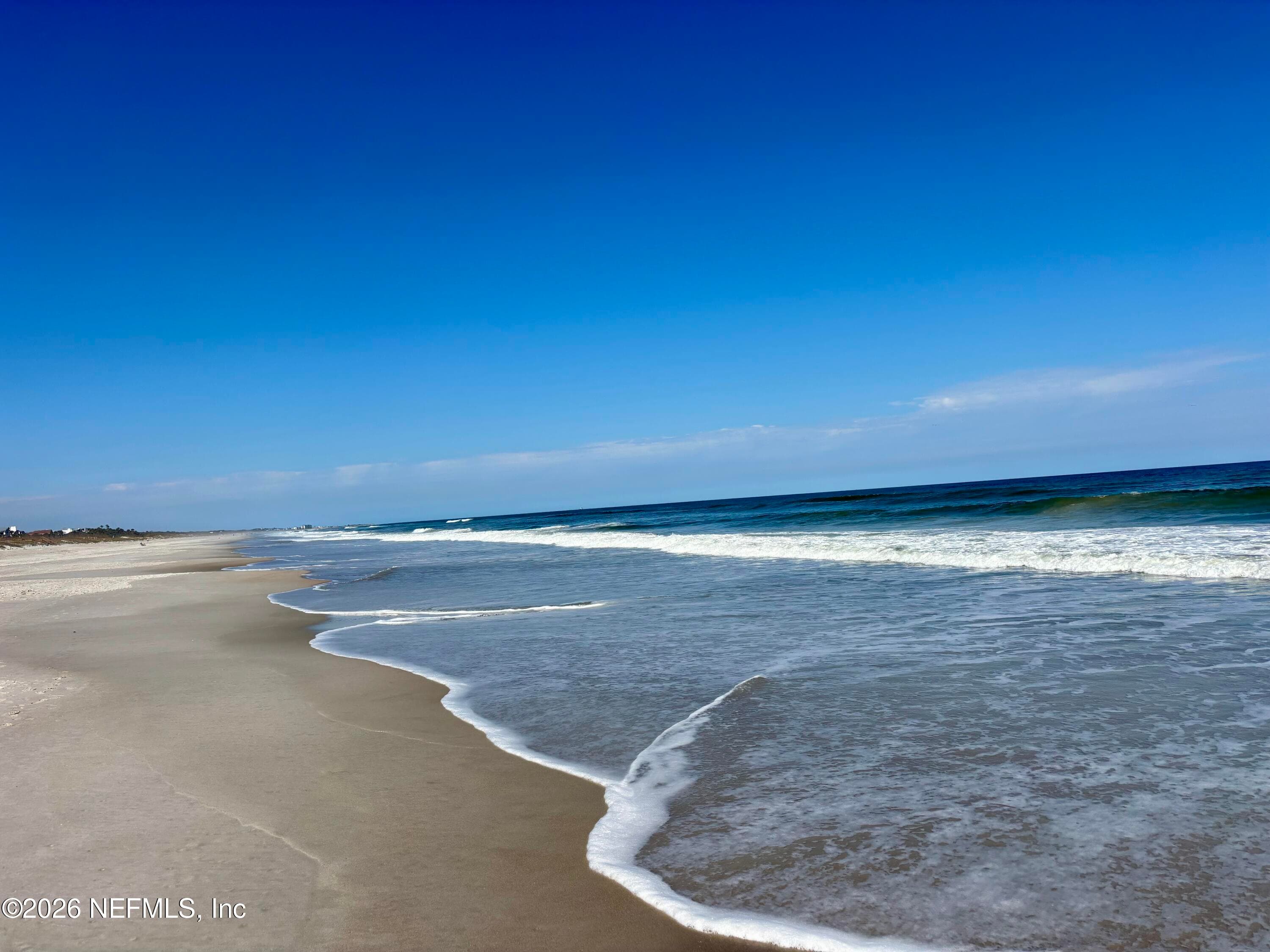 Photo 4 of 2009 VELA NORTE Circle, Atlantic Beach, FL 32233
