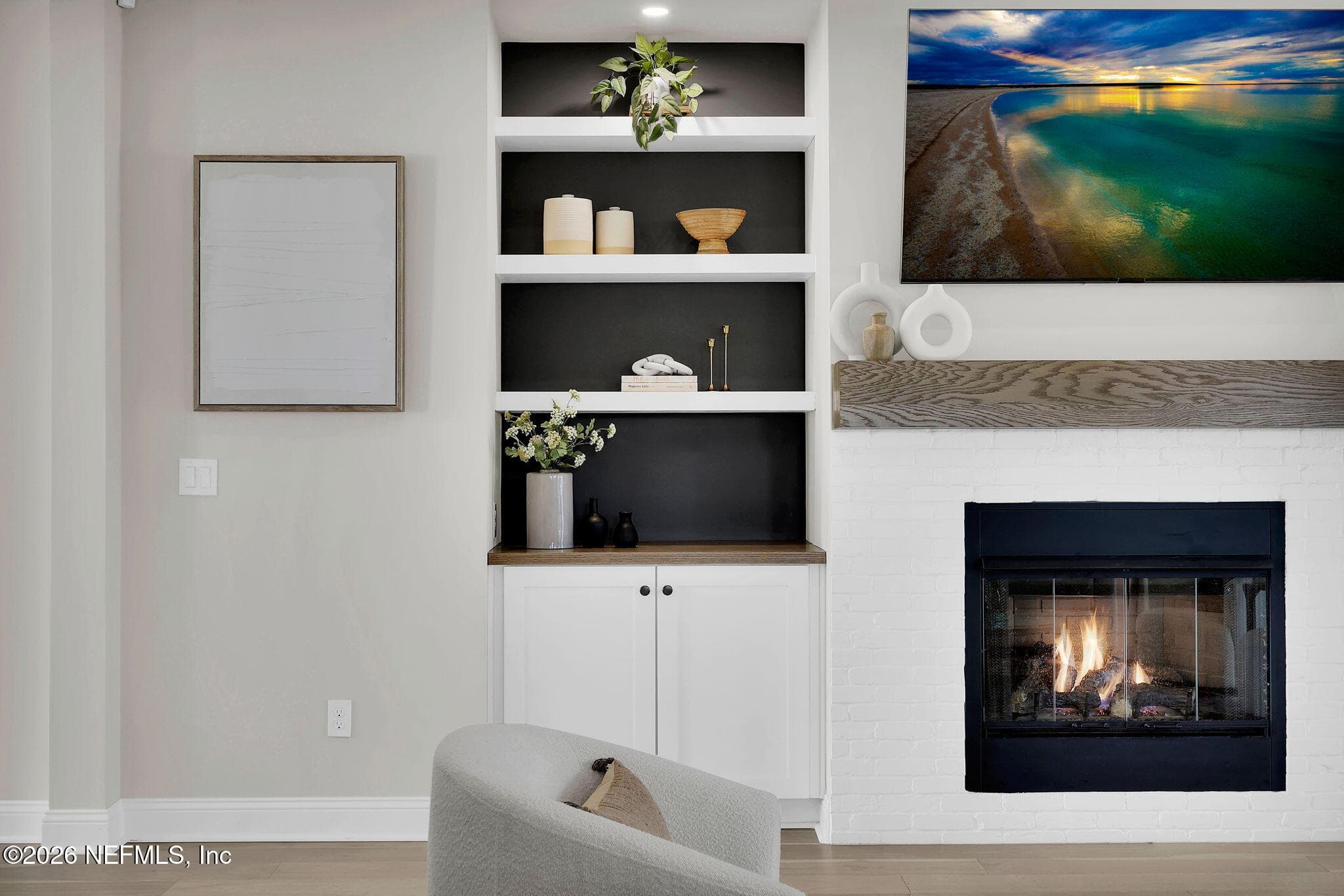 Cozy gas fireplace — 136 WINDMILL PALM Trail, Ponte Vedra, FL 32081