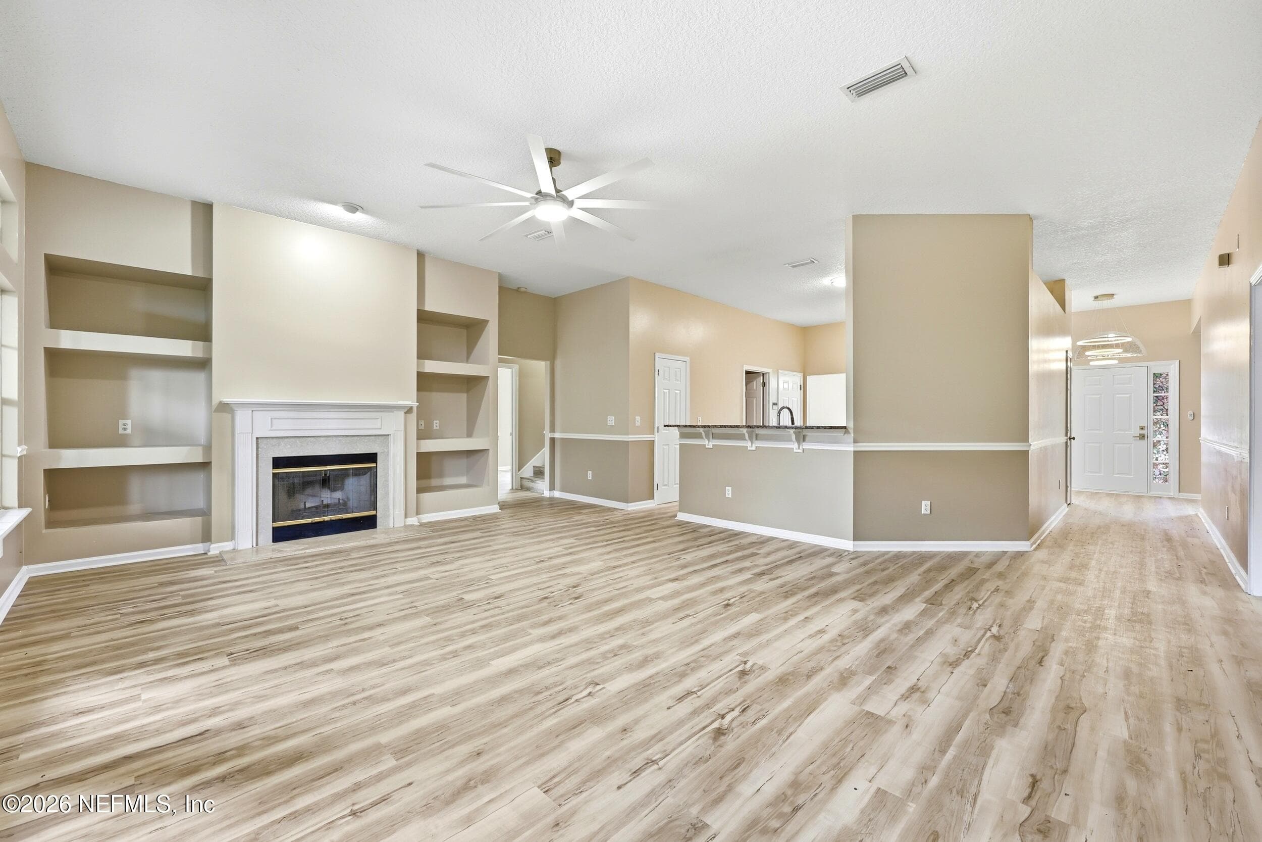 Fireplace — 541 GRAND PARKE Drive, St. Johns, FL 32259