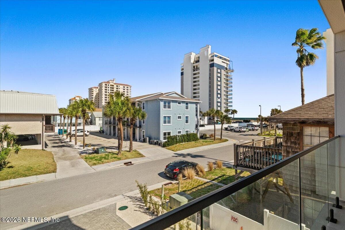 Photo 19 of 118 13TH Avenue S 101 B, Jacksonville Beach, FL 32250