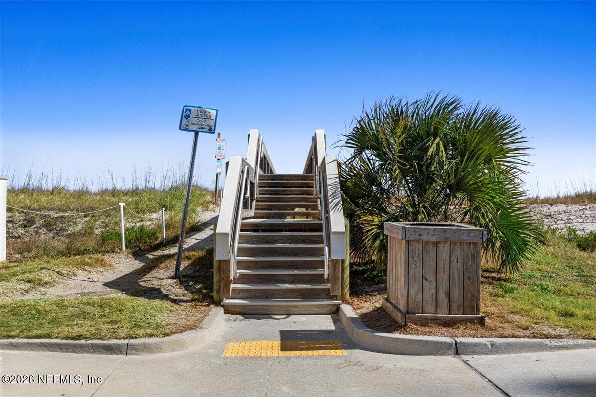 Photo 49 of 118 13TH Avenue S 101 B, Jacksonville Beach, FL 32250