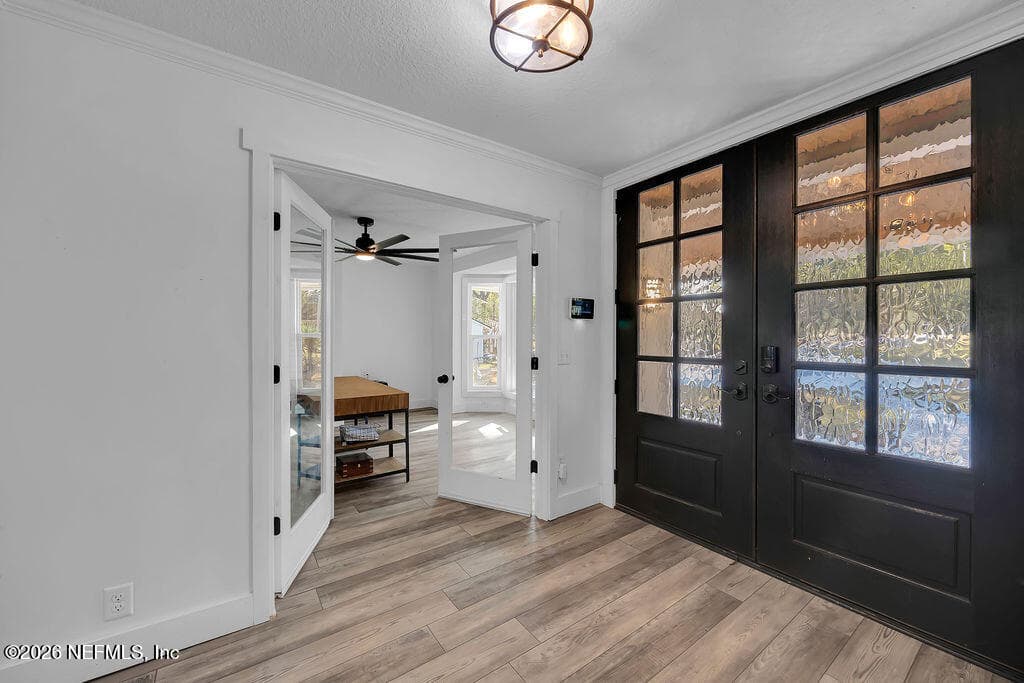 Photo 9 of 697 ARTHUR MOORE Drive, Green Cove Springs, FL 32043