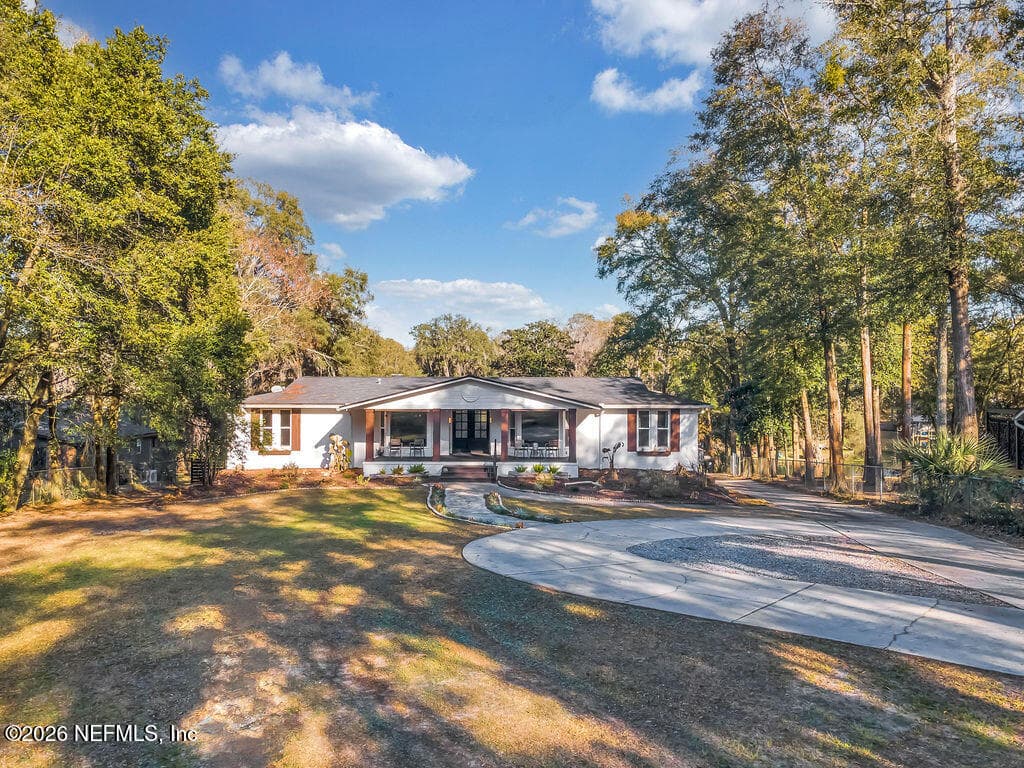 Photo 113 of 697 ARTHUR MOORE Drive, Green Cove Springs, FL 32043