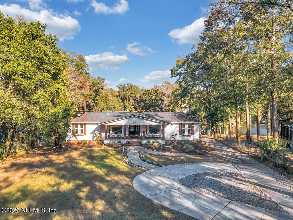 Photo 115 of 697 ARTHUR MOORE Drive, Green Cove Springs, FL 32043