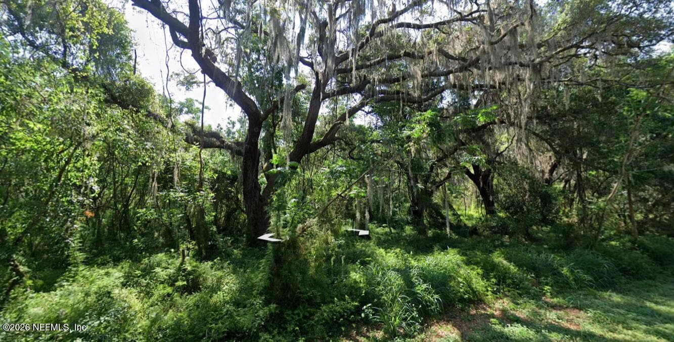 Photo 4 of 37920 RICKER Drive, Lady Lake, FL 32159