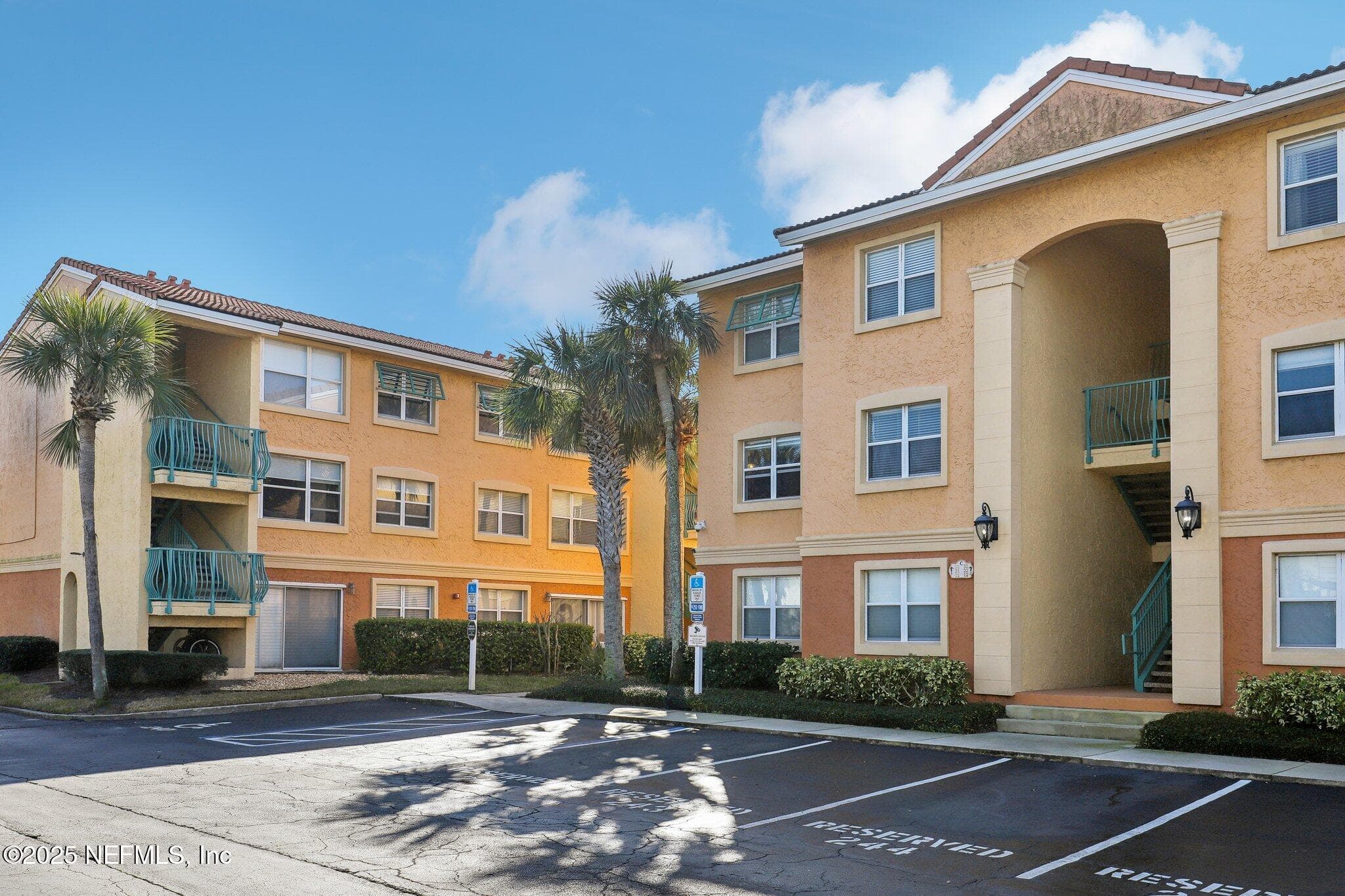 Photo 3 of 200 LAGUNA VILLAS Boulevard C21, Jacksonville Beach, FL 32250