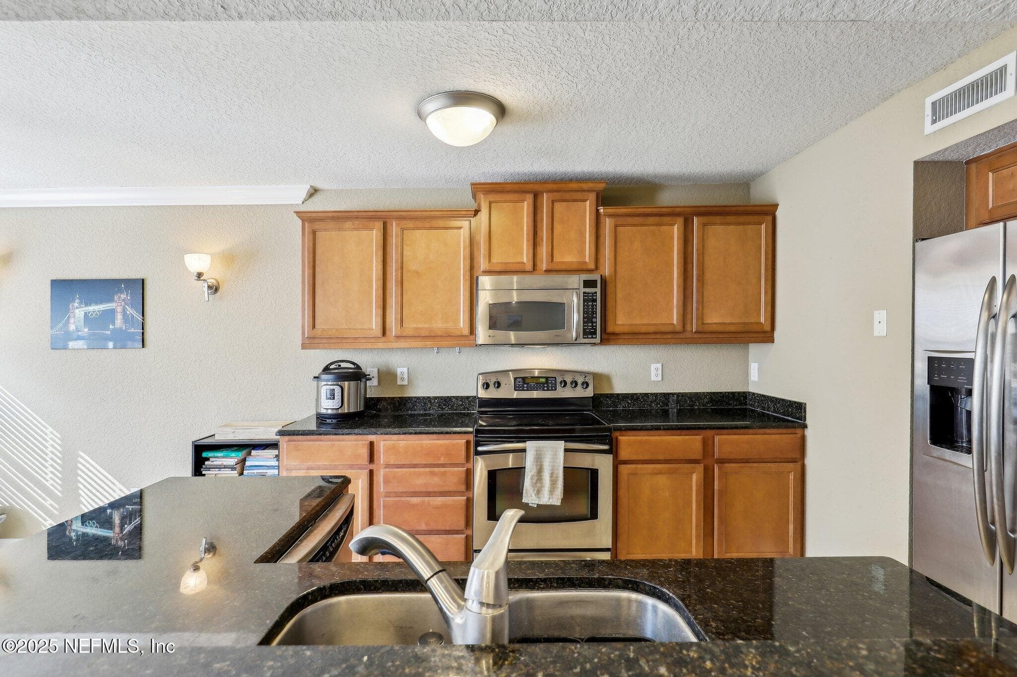 Photo 11 of 200 LAGUNA VILLAS Boulevard C21, Jacksonville Beach, FL 32250