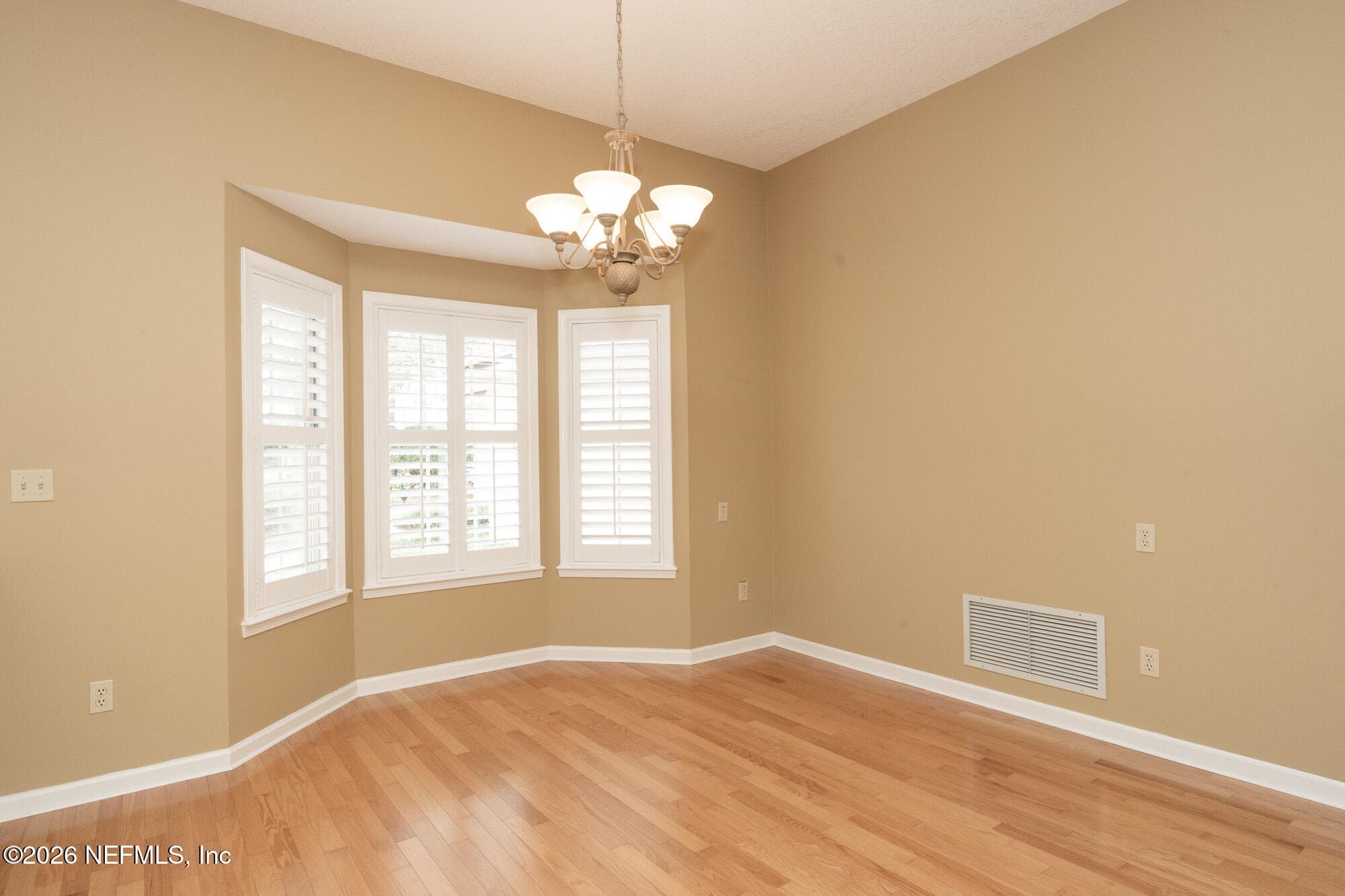 Photo 10 of 13177 CRICKET COVE Road N, Jacksonville, FL 32224