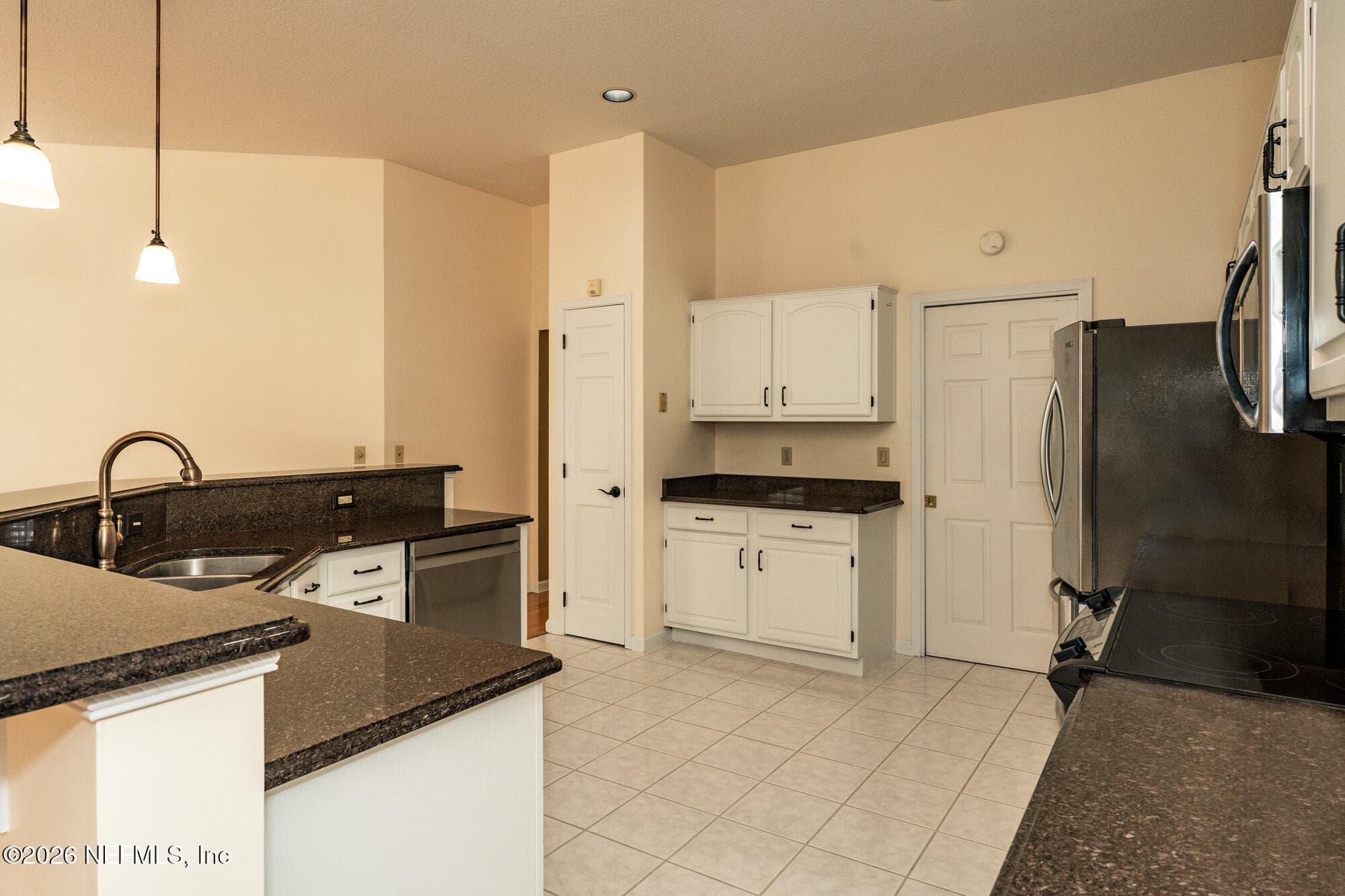 Photo 15 of 13177 CRICKET COVE Road N, Jacksonville, FL 32224