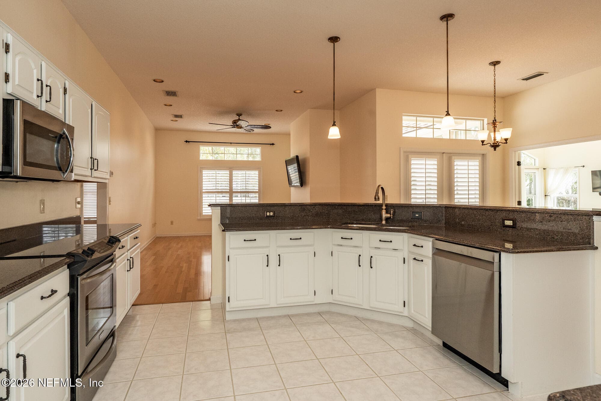 Photo 13 of 13177 CRICKET COVE Road N, Jacksonville, FL 32224