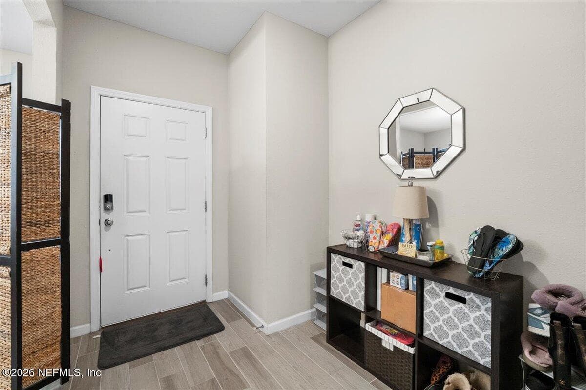 Photo 4 of 1703 MATHEWS MANOR Drive, Jacksonville, FL 32211