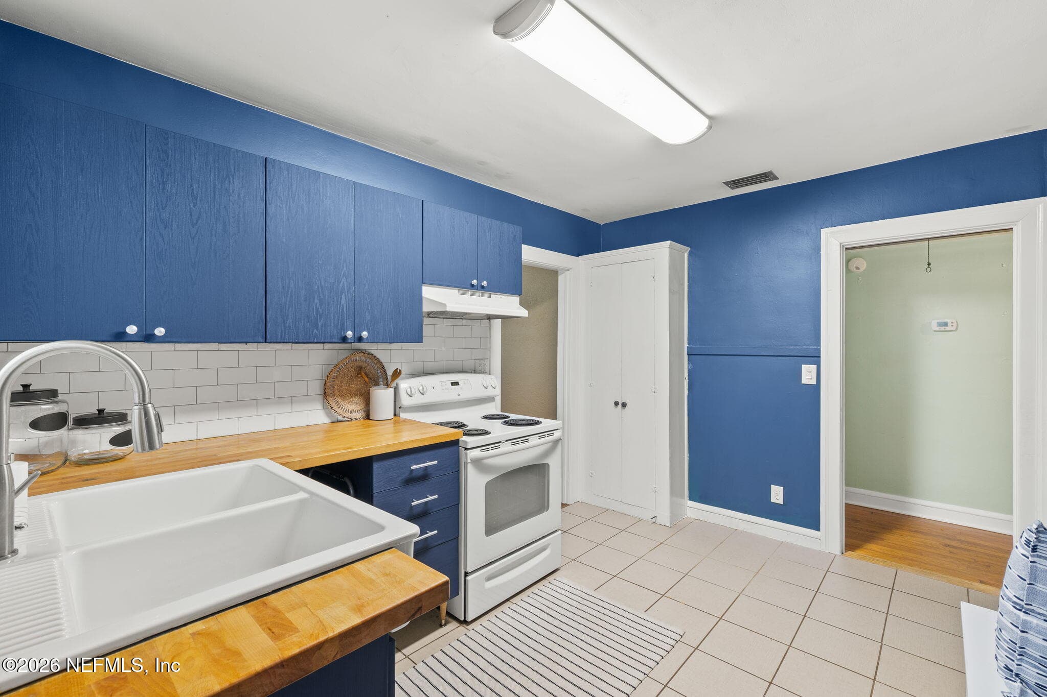 Photo 8 of 3712 TRASK Street, Jacksonville, FL 32205
