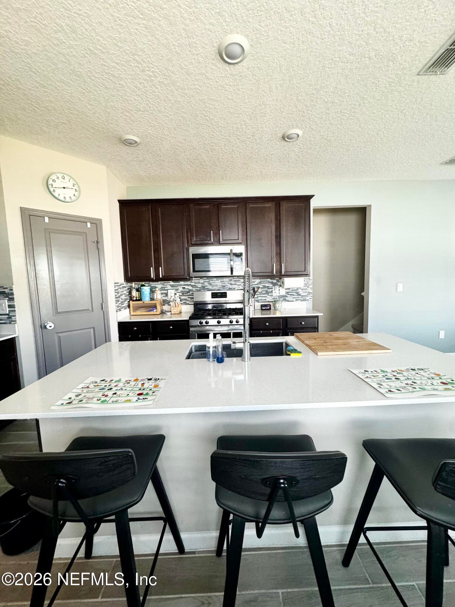 Photo 2 of 555 TYNES Boulevard, Middleburg, FL 32068