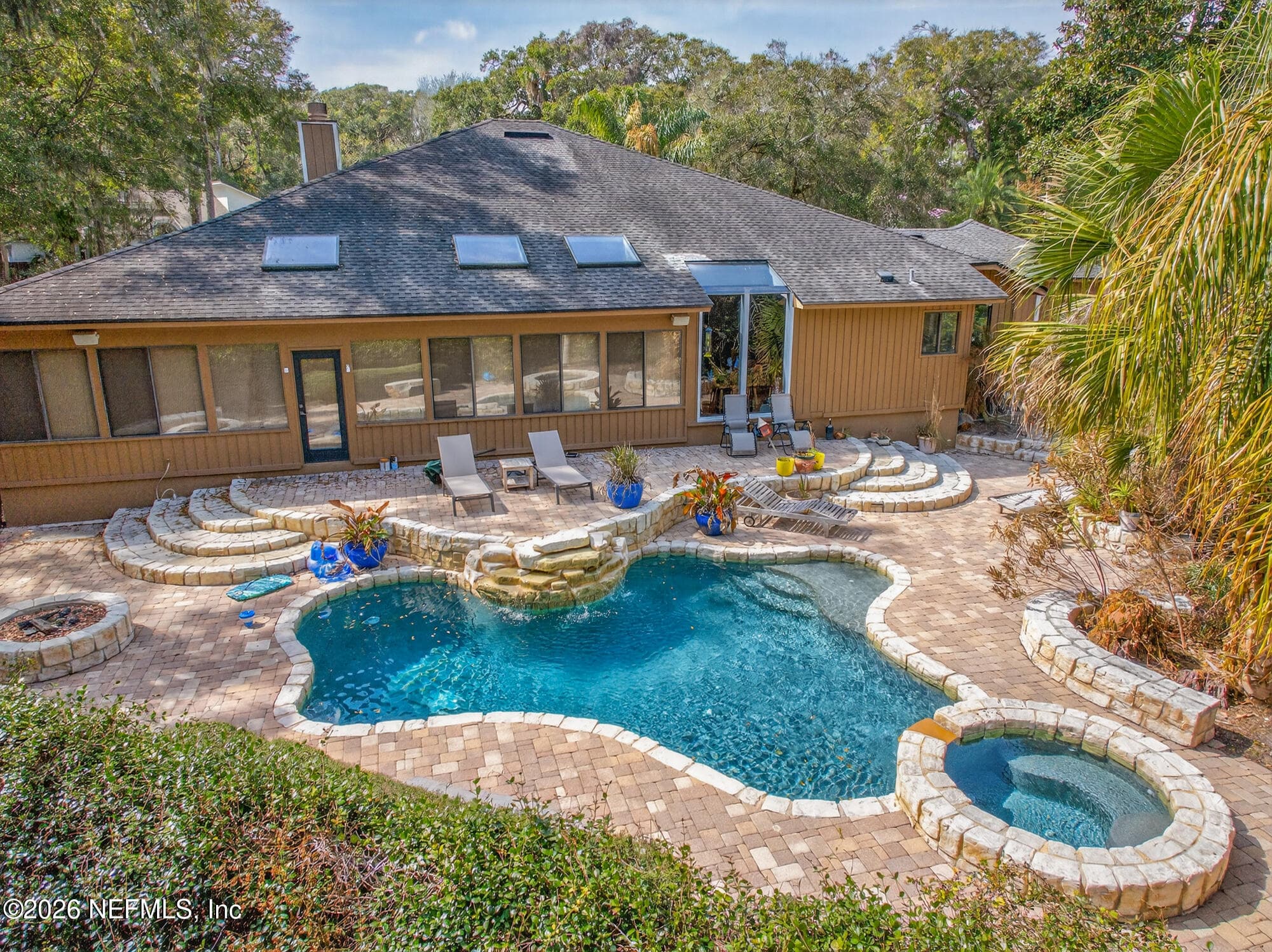 Front exterior of 1978 BRISTA DE MAR Circle, Atlantic Beach, FL 32233