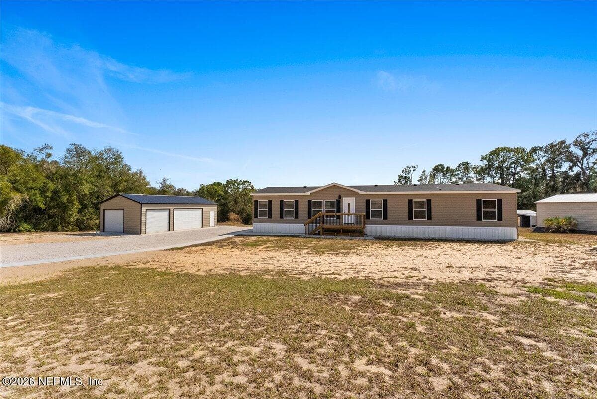 Photo 8 of 5533 CORONADO Street, Keystone Heights, FL 32656