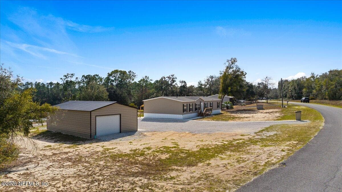 Photo 9 of 5533 CORONADO Street, Keystone Heights, FL 32656