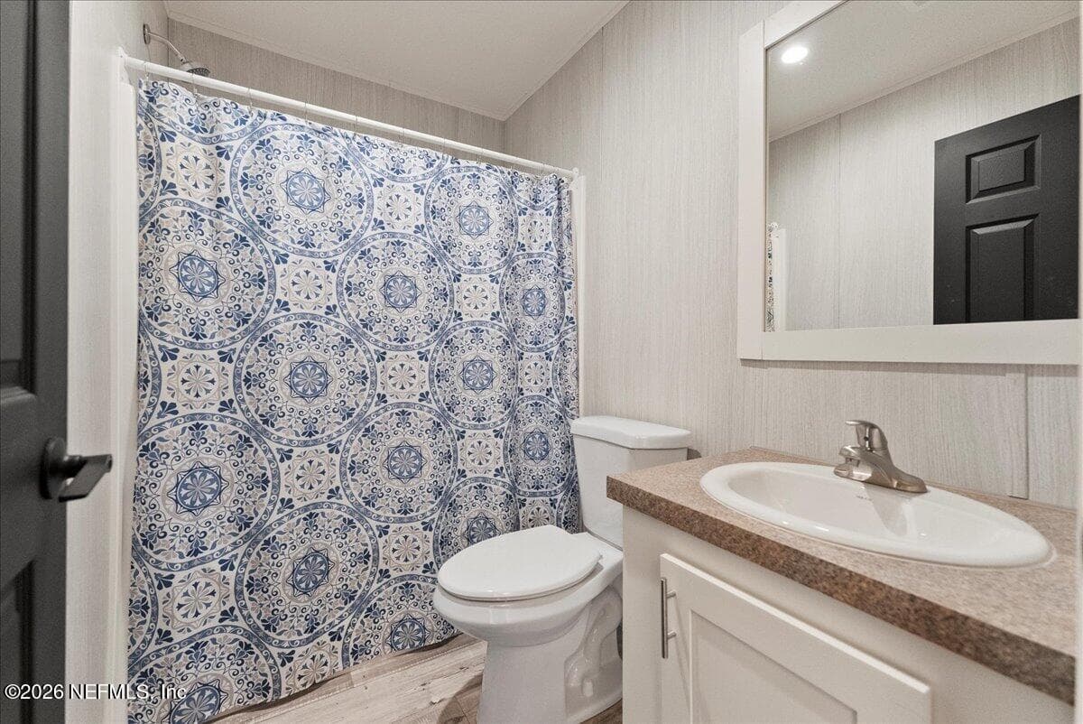 hall bathroom 3 — 5533 CORONADO Street, Keystone Heights, FL 32656