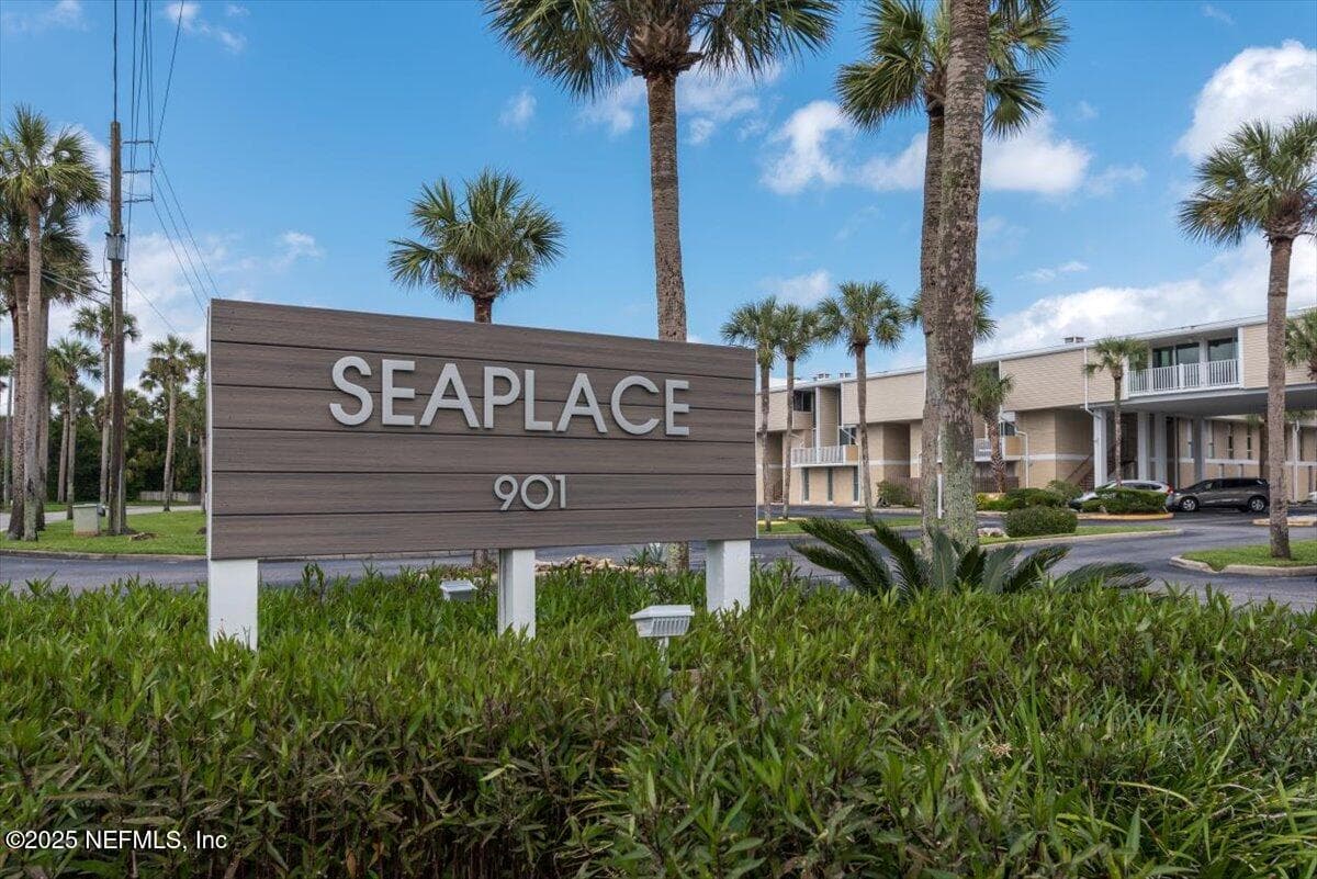 Photo 6 of 901 OCEAN Boulevard 25, Atlantic Beach, FL 32233