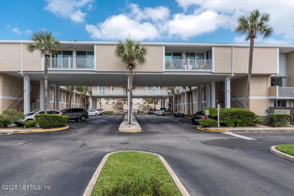 Photo 38 of 901 OCEAN Boulevard 25, Atlantic Beach, FL 32233