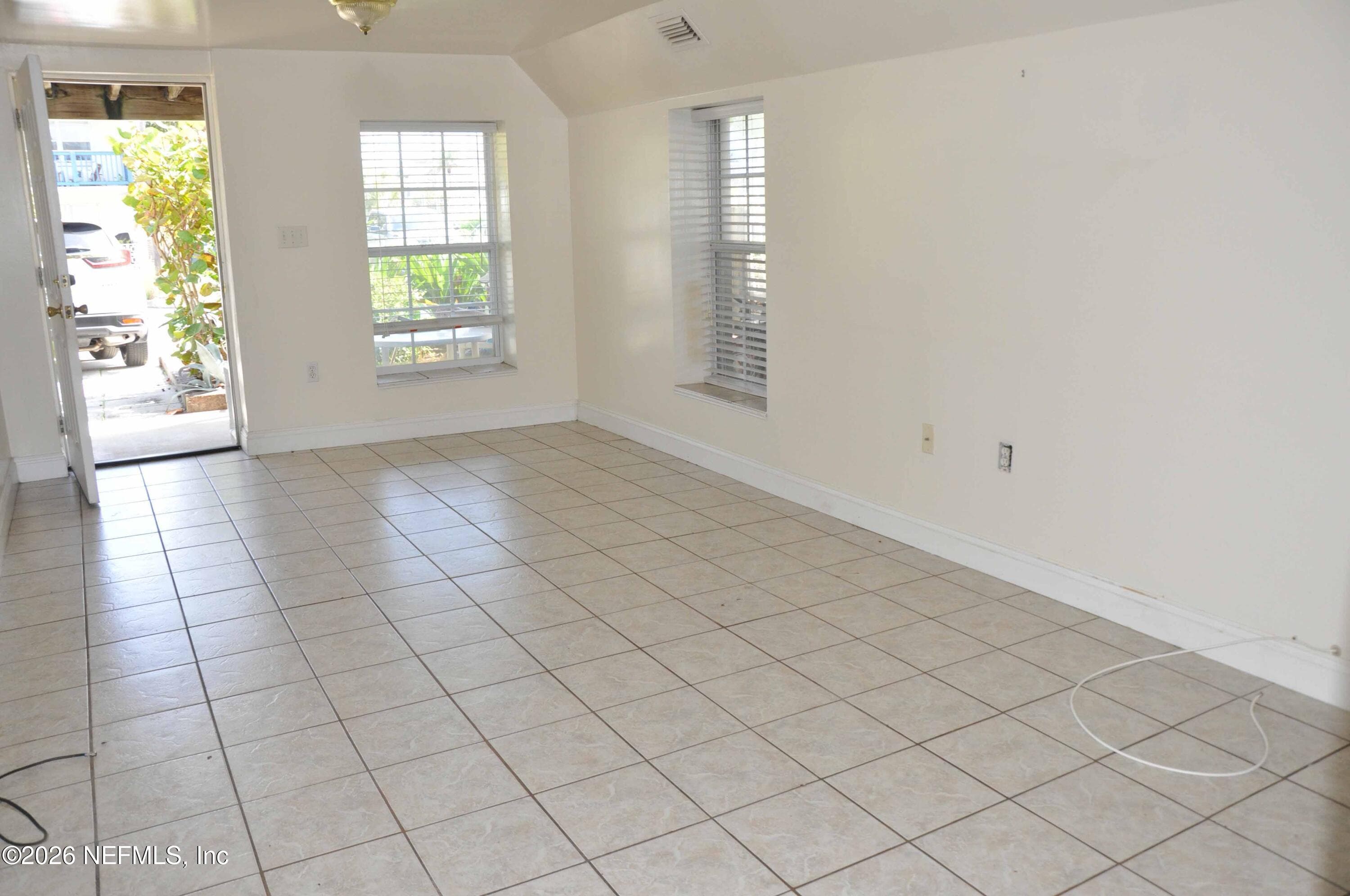 Photo 7 of 127 7TH Avenue N 102, Jacksonville Beach, FL 32250