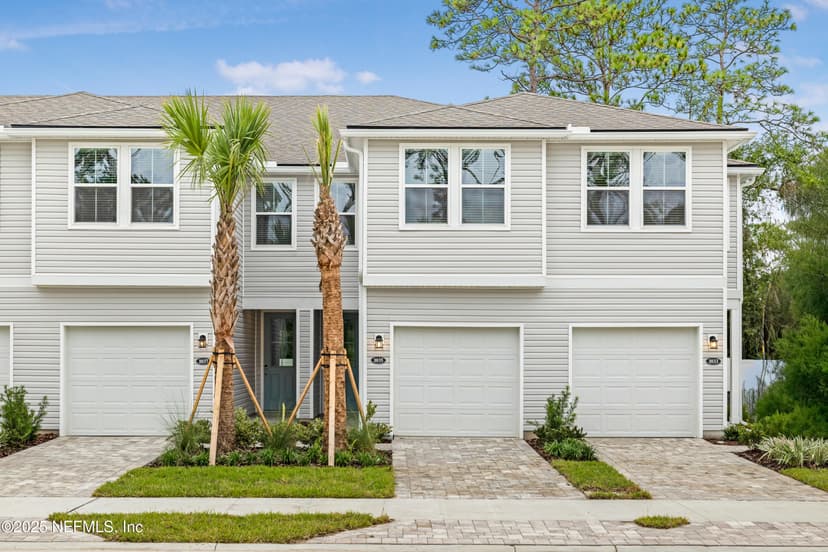 995 Egret Branch Way, Jacksonville, FL 32218