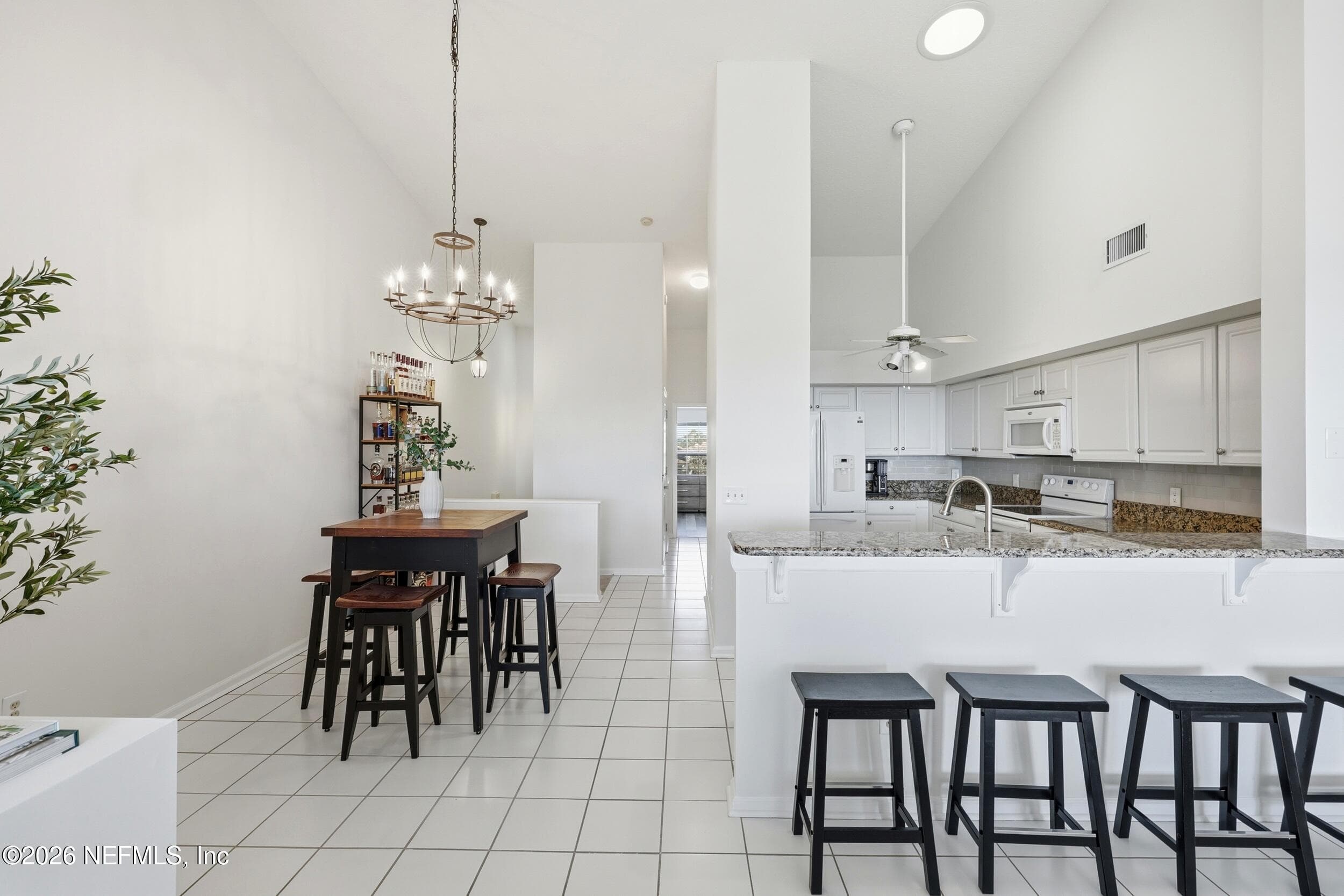 Photo 12 of 3331 LIGHTHOUSE POINT Lane, Jacksonville, FL 32250