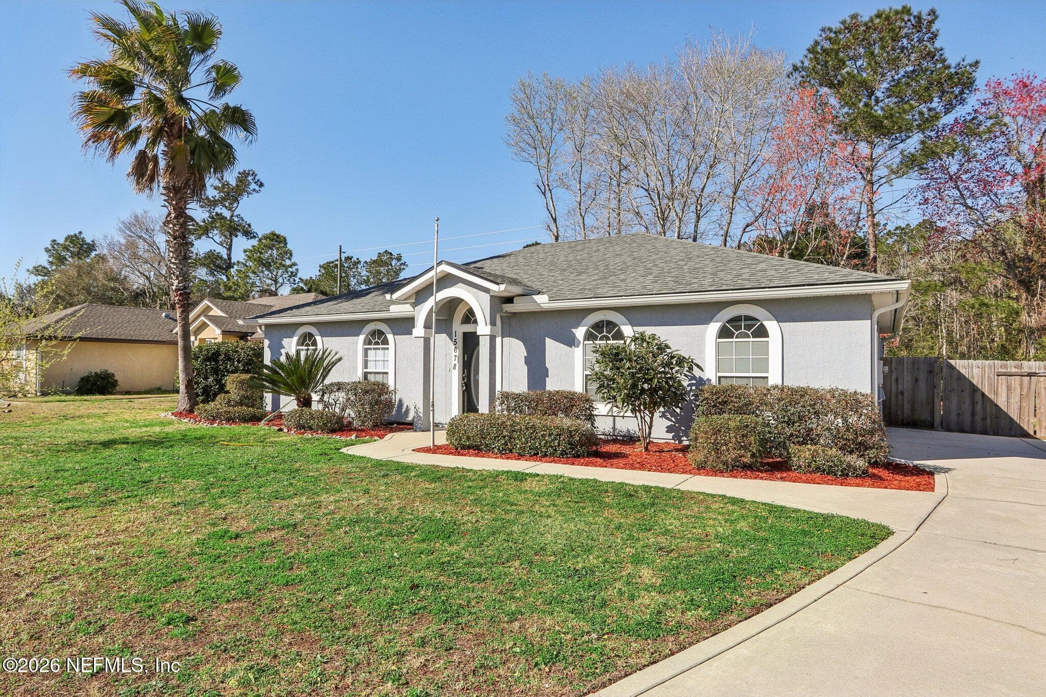Photo 39 of 15678 MOSS HOLLOW Drive, Jacksonville, FL 32218