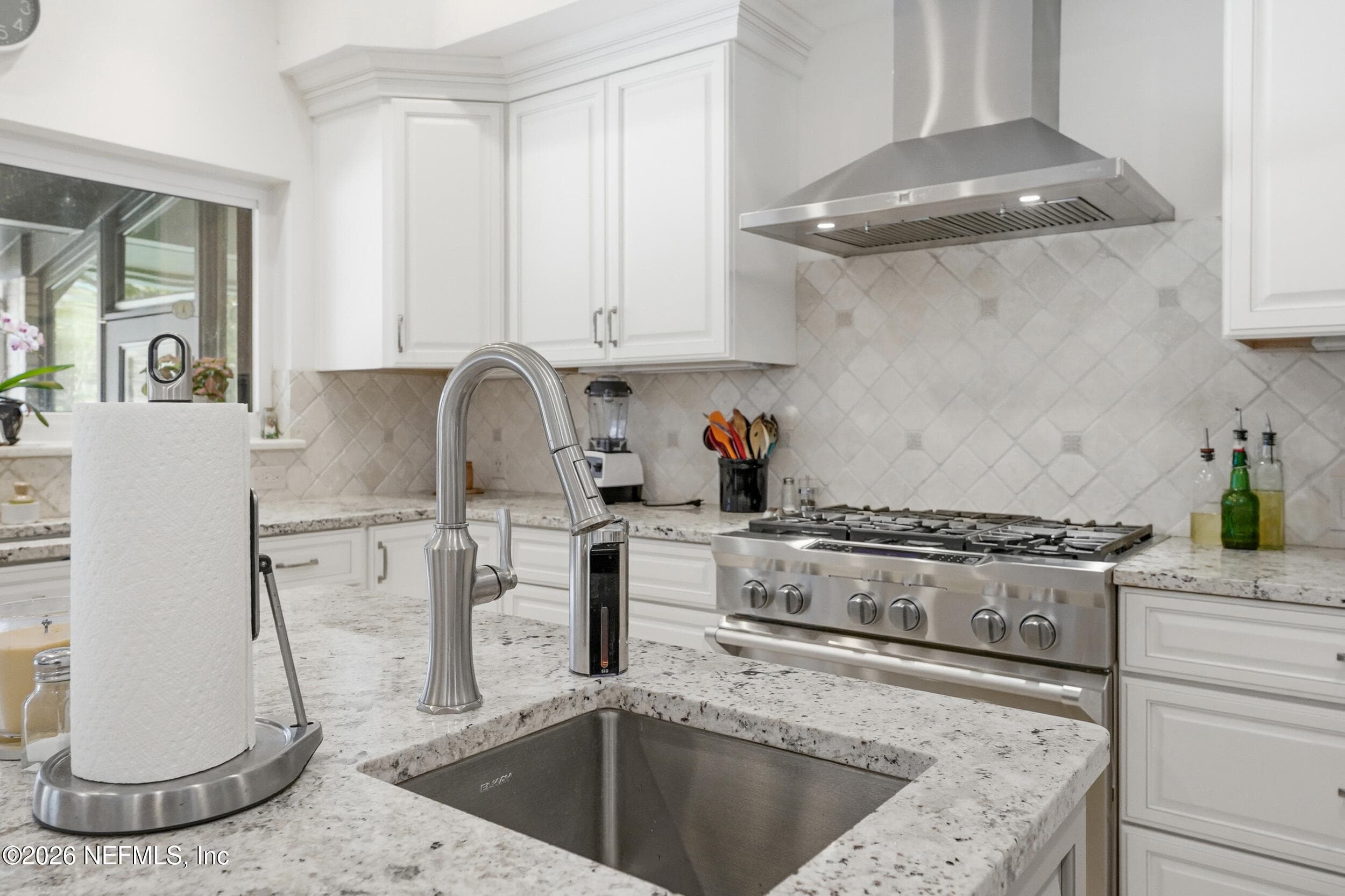 Photo 17 of 7946 QUAILWOOD Drive, Jacksonville, FL 32256