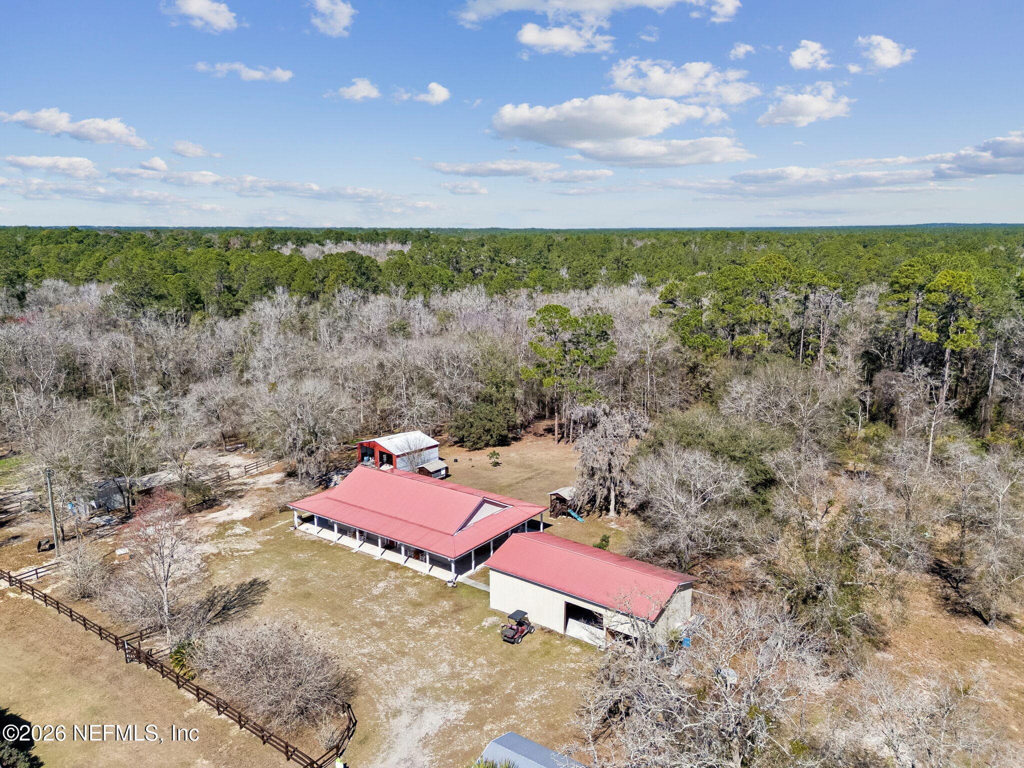 Photo 3 of 4564 CRAZY HORSE Avenue B, Middleburg, FL 32068