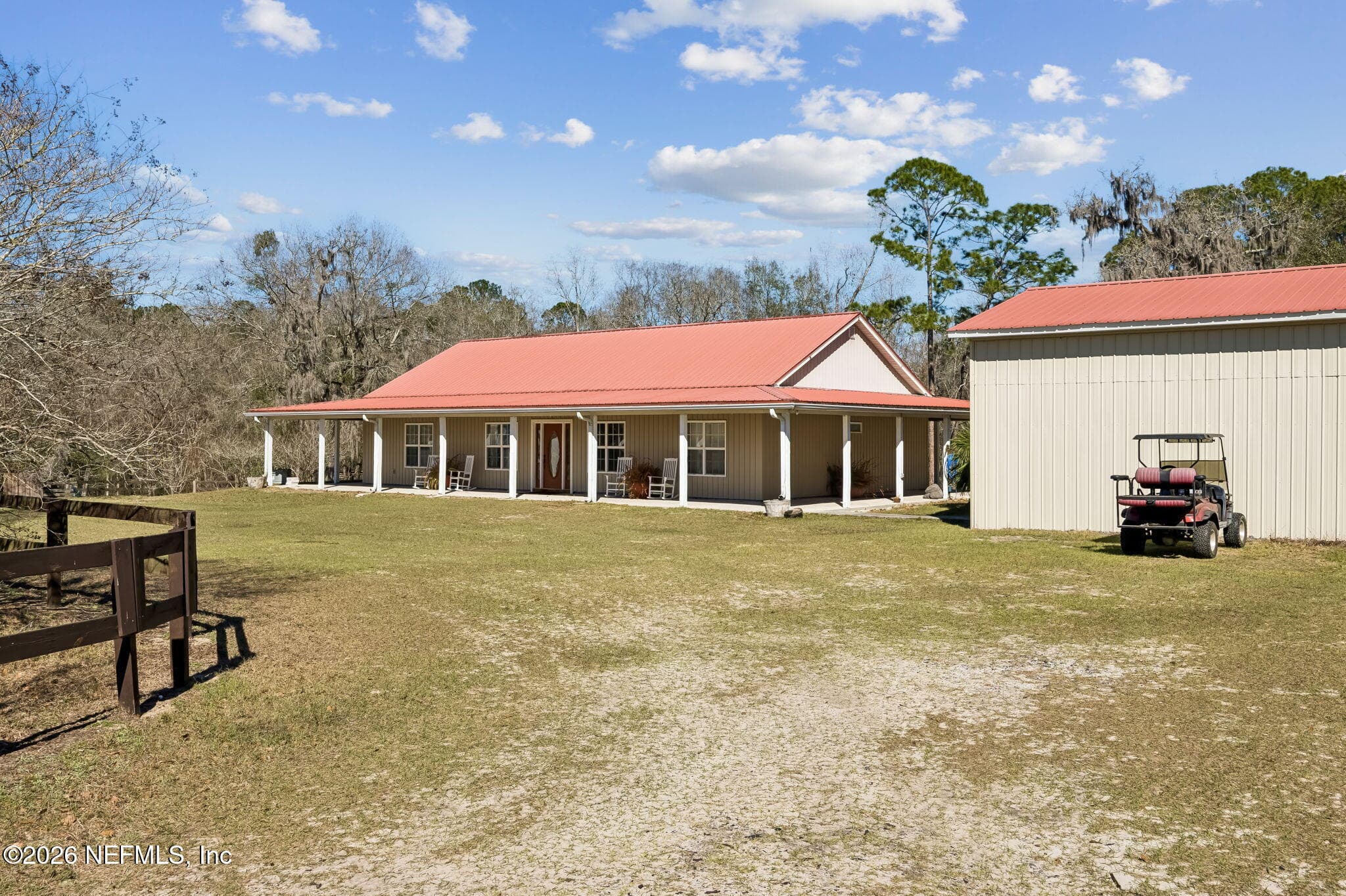 Photo 4 of 4564 CRAZY HORSE Avenue B, Middleburg, FL 32068