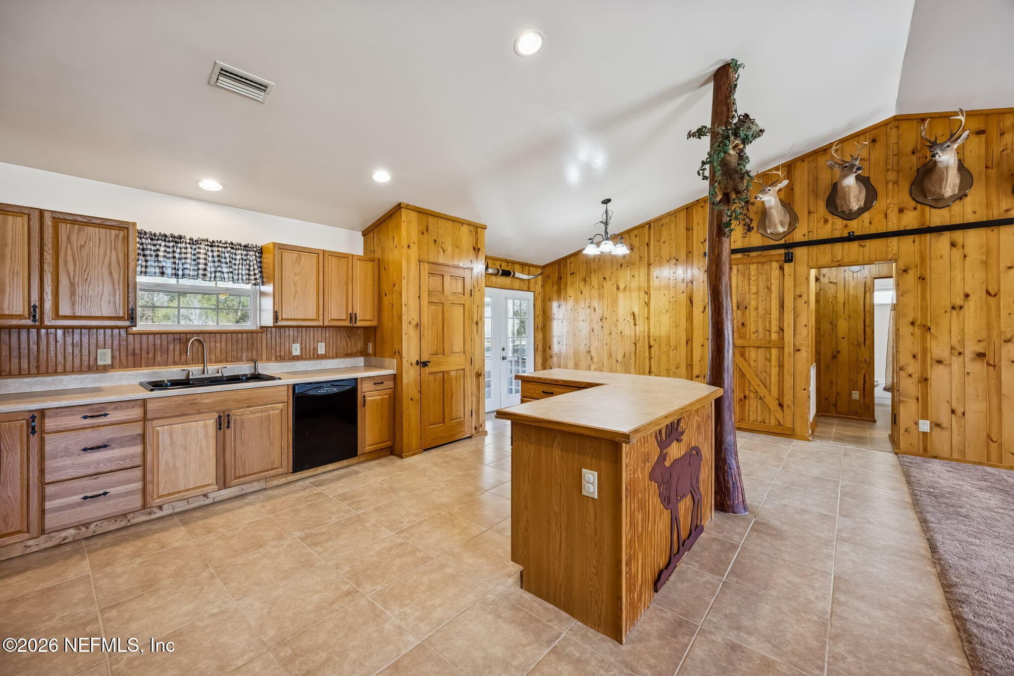 Photo 15 of 4564 CRAZY HORSE Avenue B, Middleburg, FL 32068