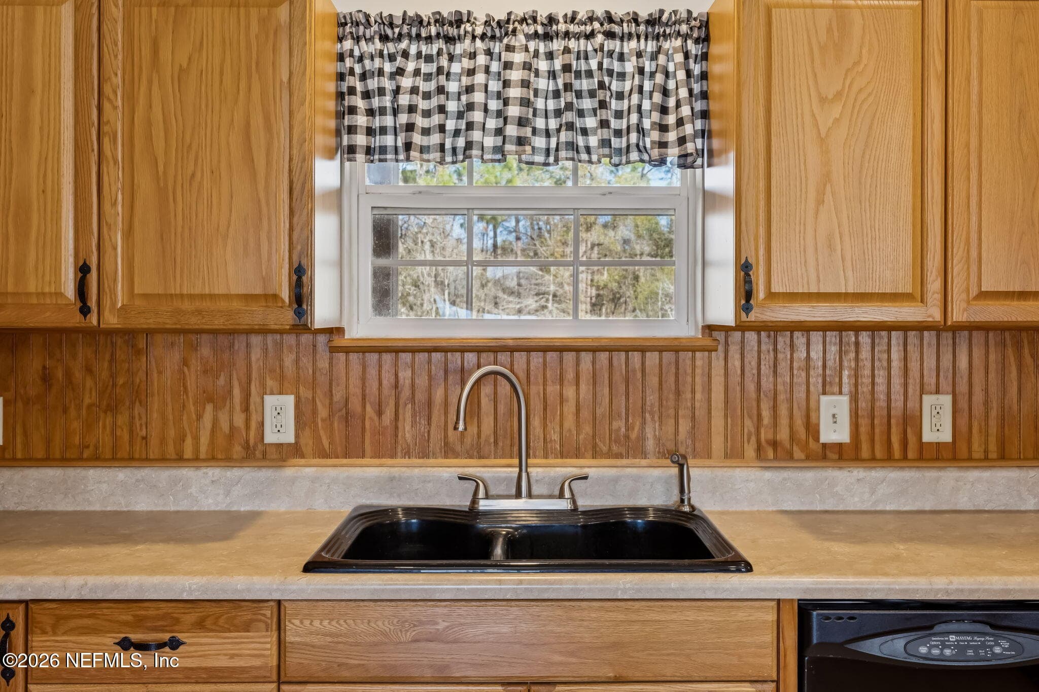 Photo 16 of 4564 CRAZY HORSE Avenue B, Middleburg, FL 32068