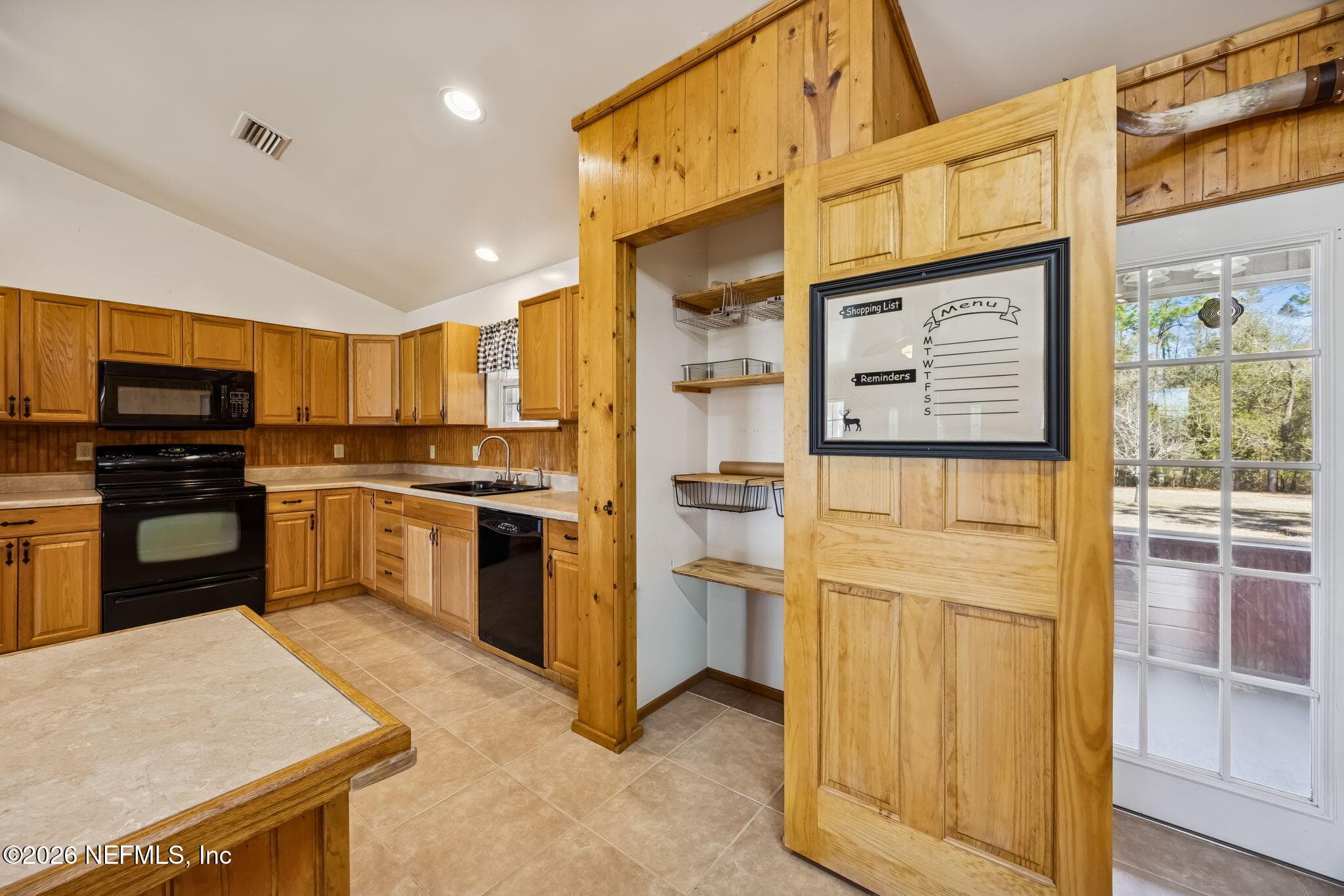 Photo 19 of 4564 CRAZY HORSE Avenue B, Middleburg, FL 32068