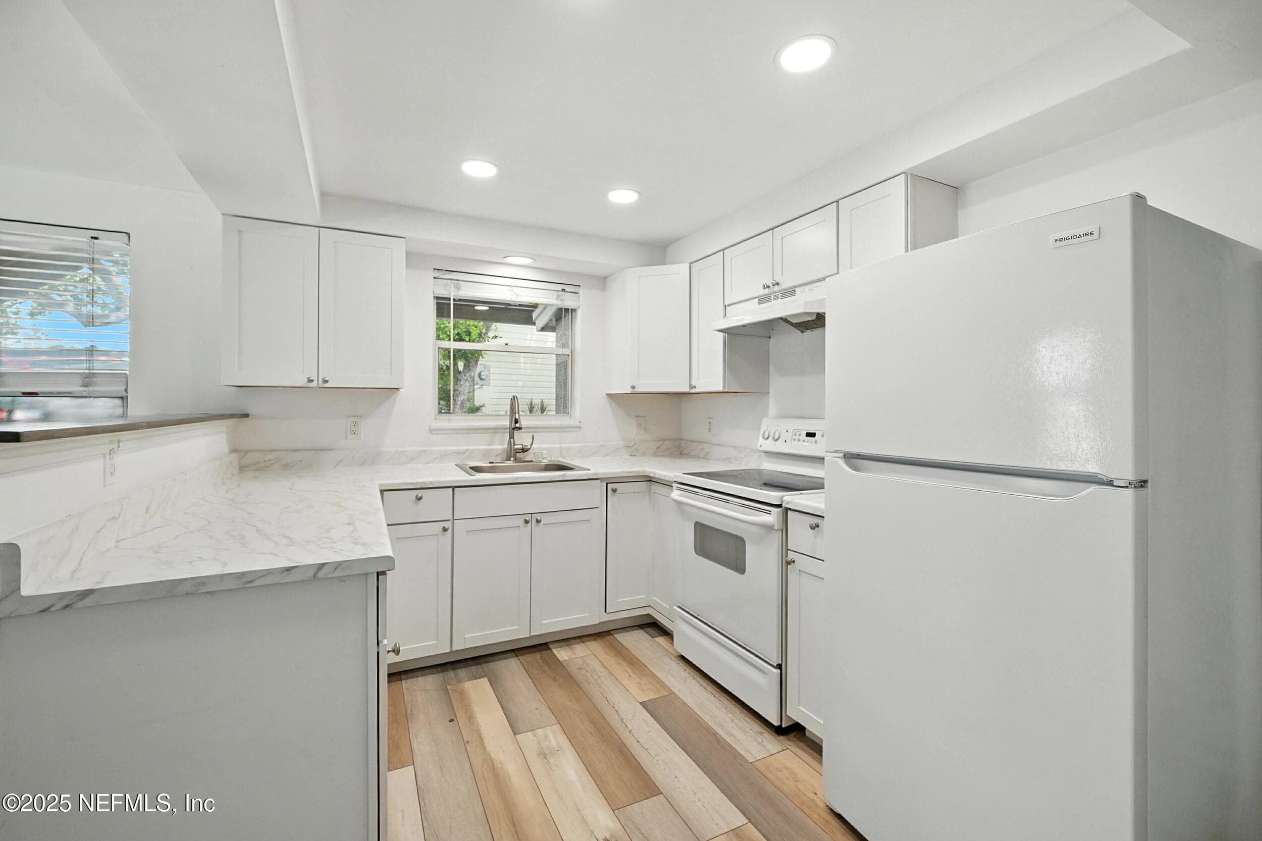 Photo 7 of 229 MARGARET Street, Neptune Beach, FL 32266