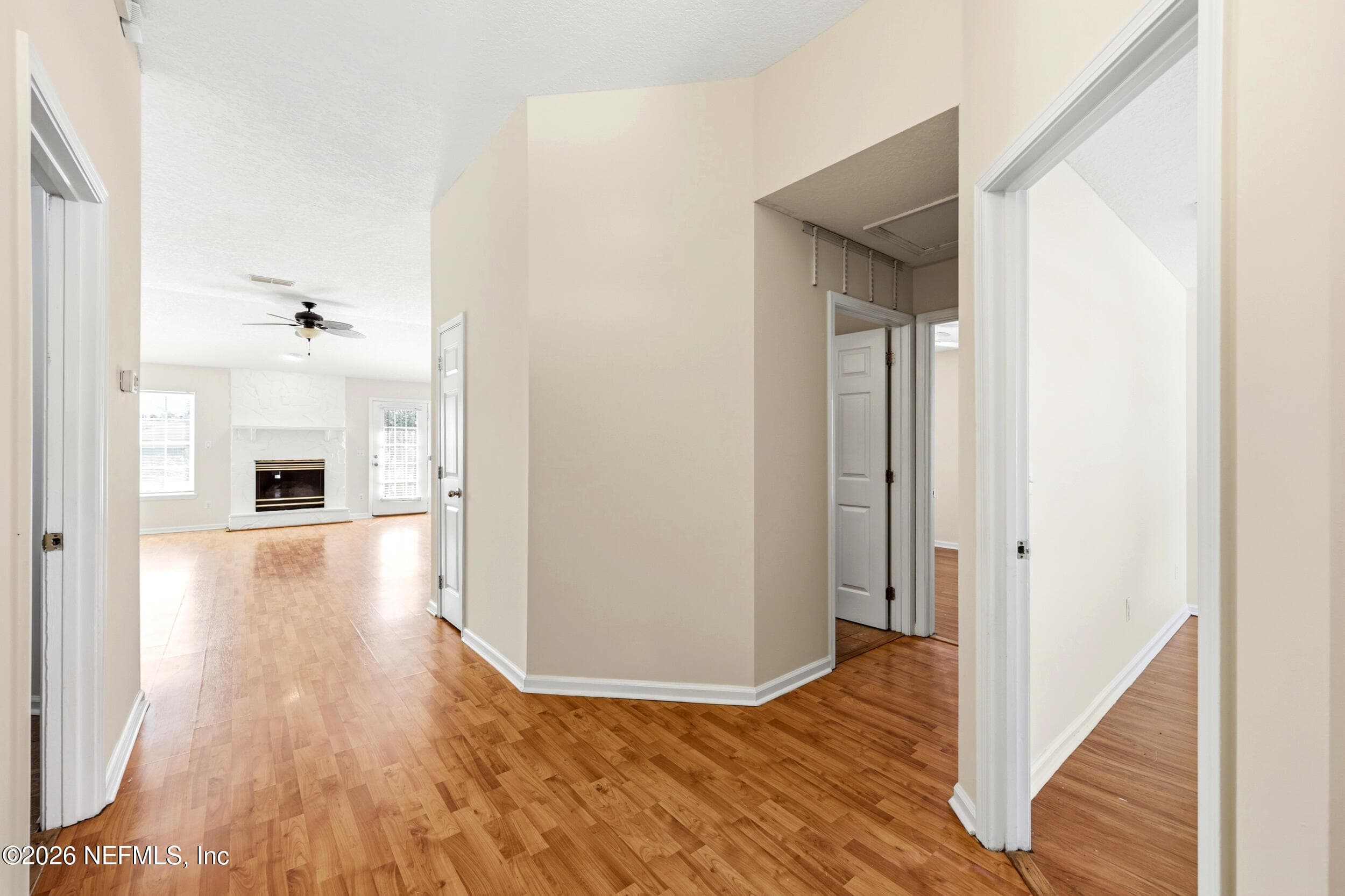 Photo 4 of 2928 WATERS VIEW Circle, Orange Park, FL 32073