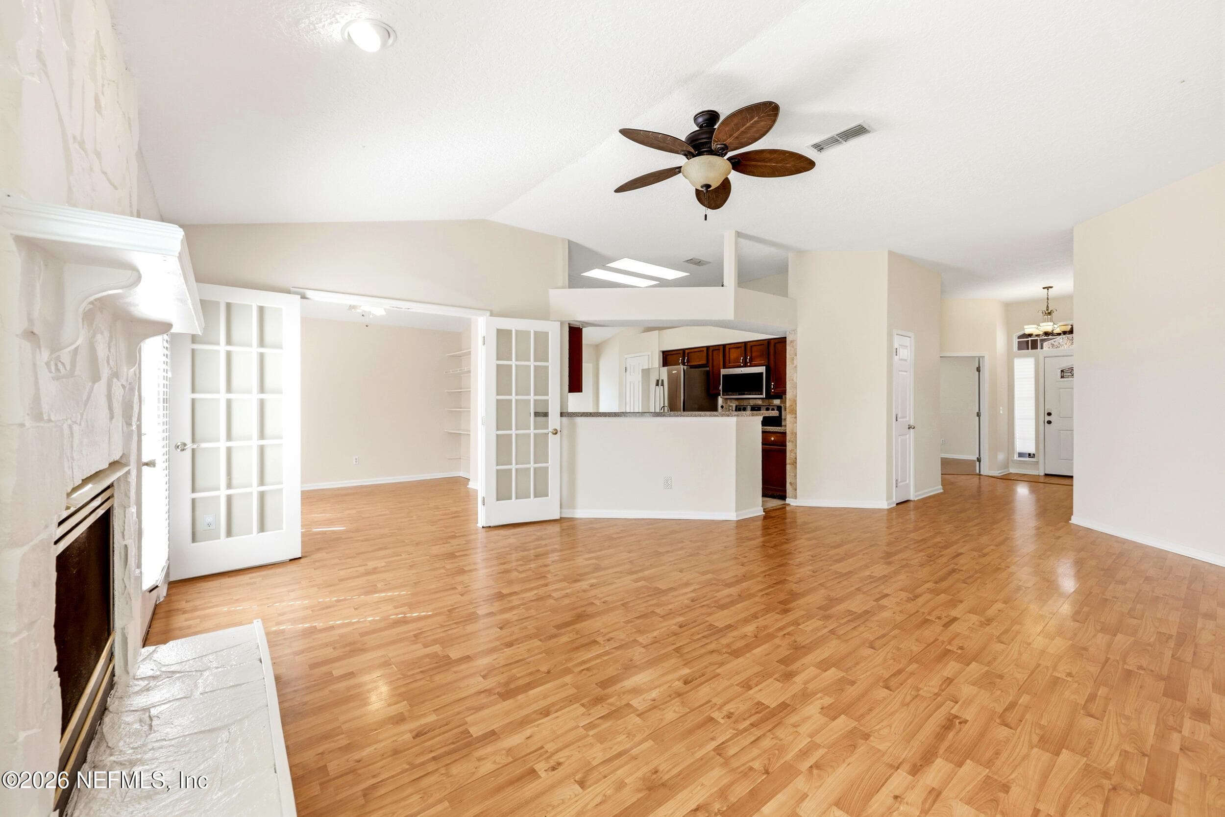 Photo 7 of 2928 WATERS VIEW Circle, Orange Park, FL 32073