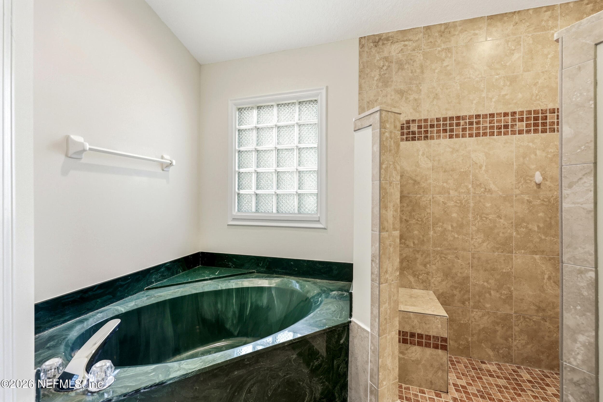 Photo 19 of 2928 WATERS VIEW Circle, Orange Park, FL 32073