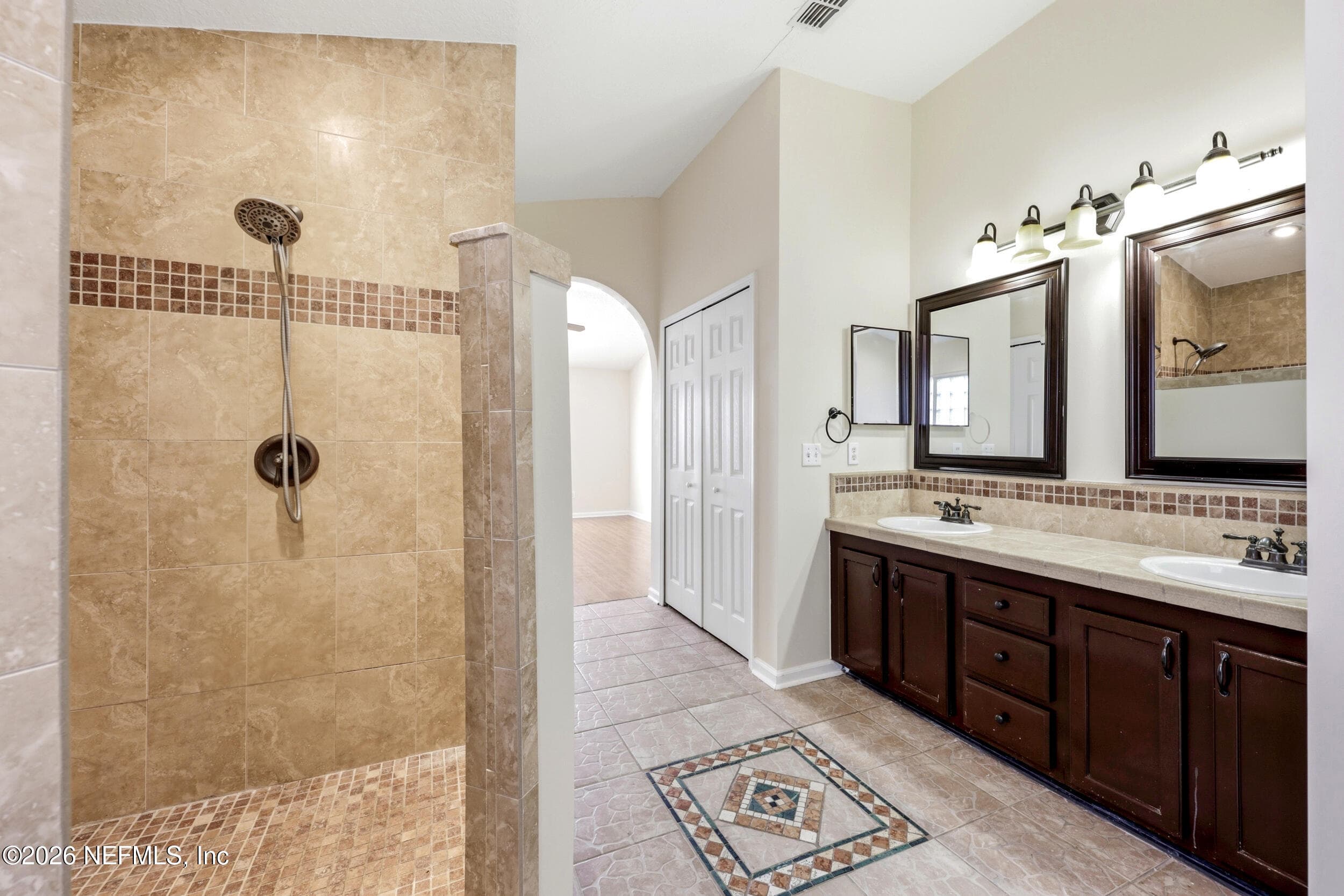 Photo 20 of 2928 WATERS VIEW Circle, Orange Park, FL 32073