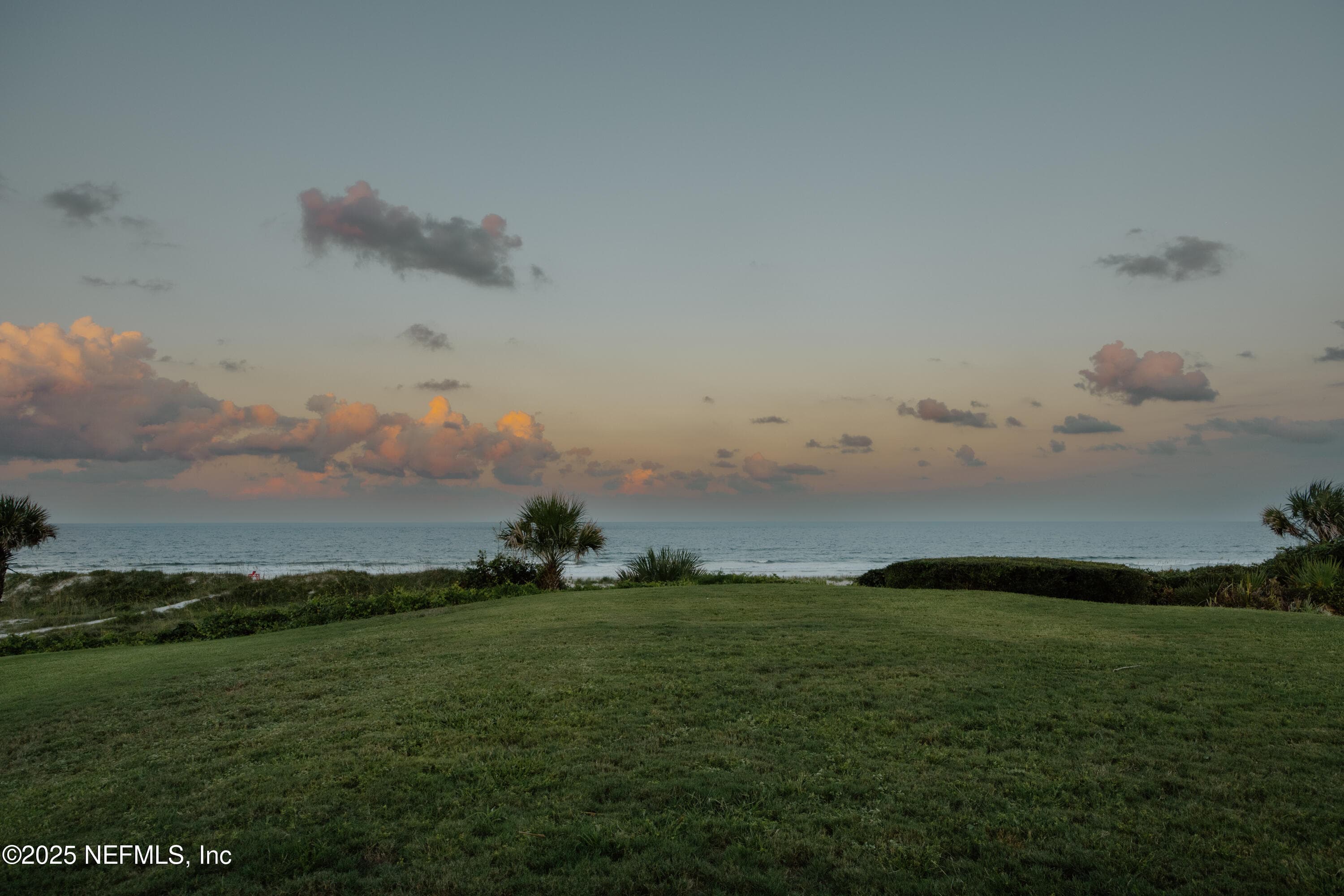 Photo 4 of 2277 SEMINOLE Road M, Atlantic Beach, FL 32233