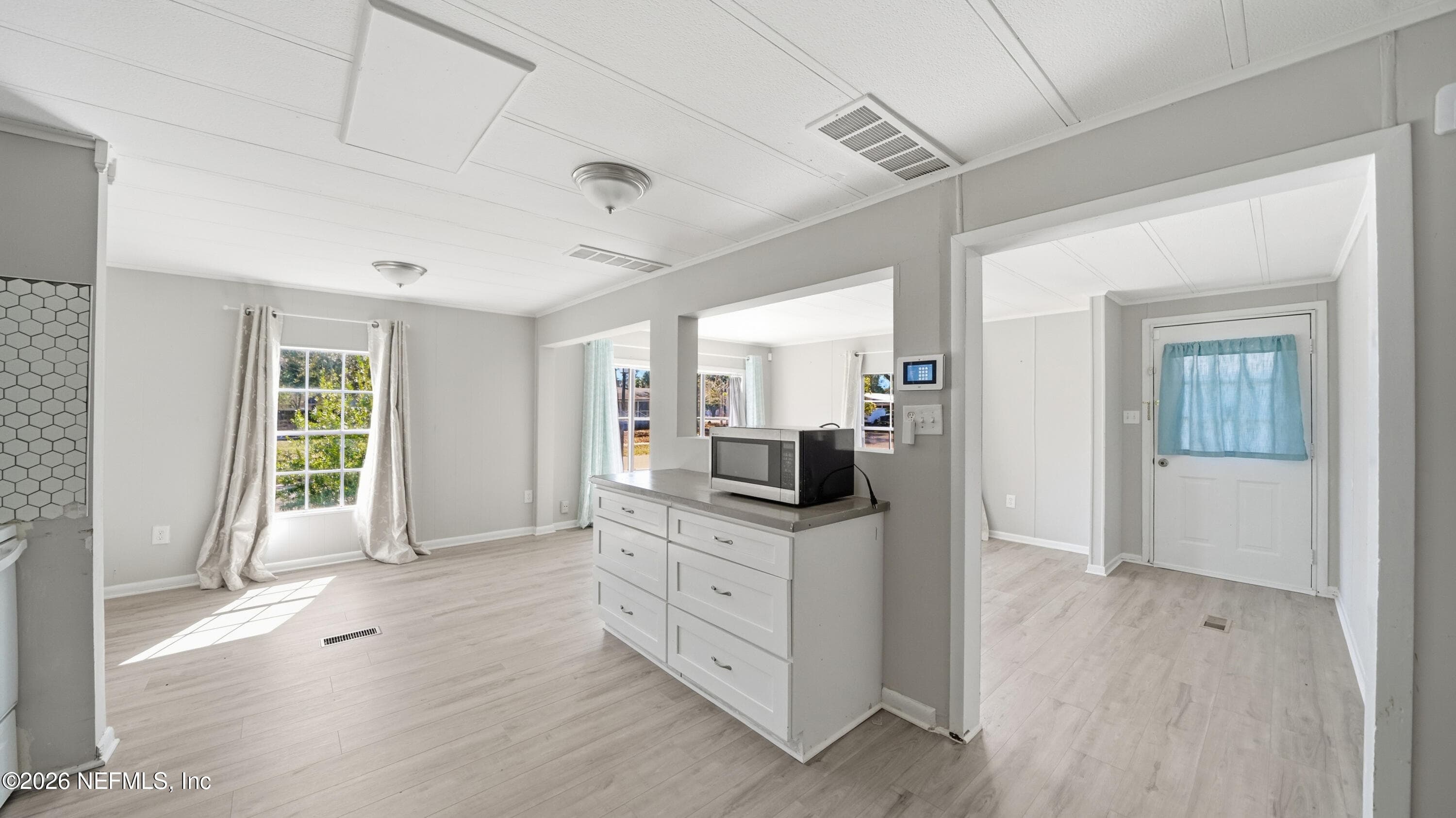 Photo 11 of 5827 JASON Drive, Jacksonville, FL 32244