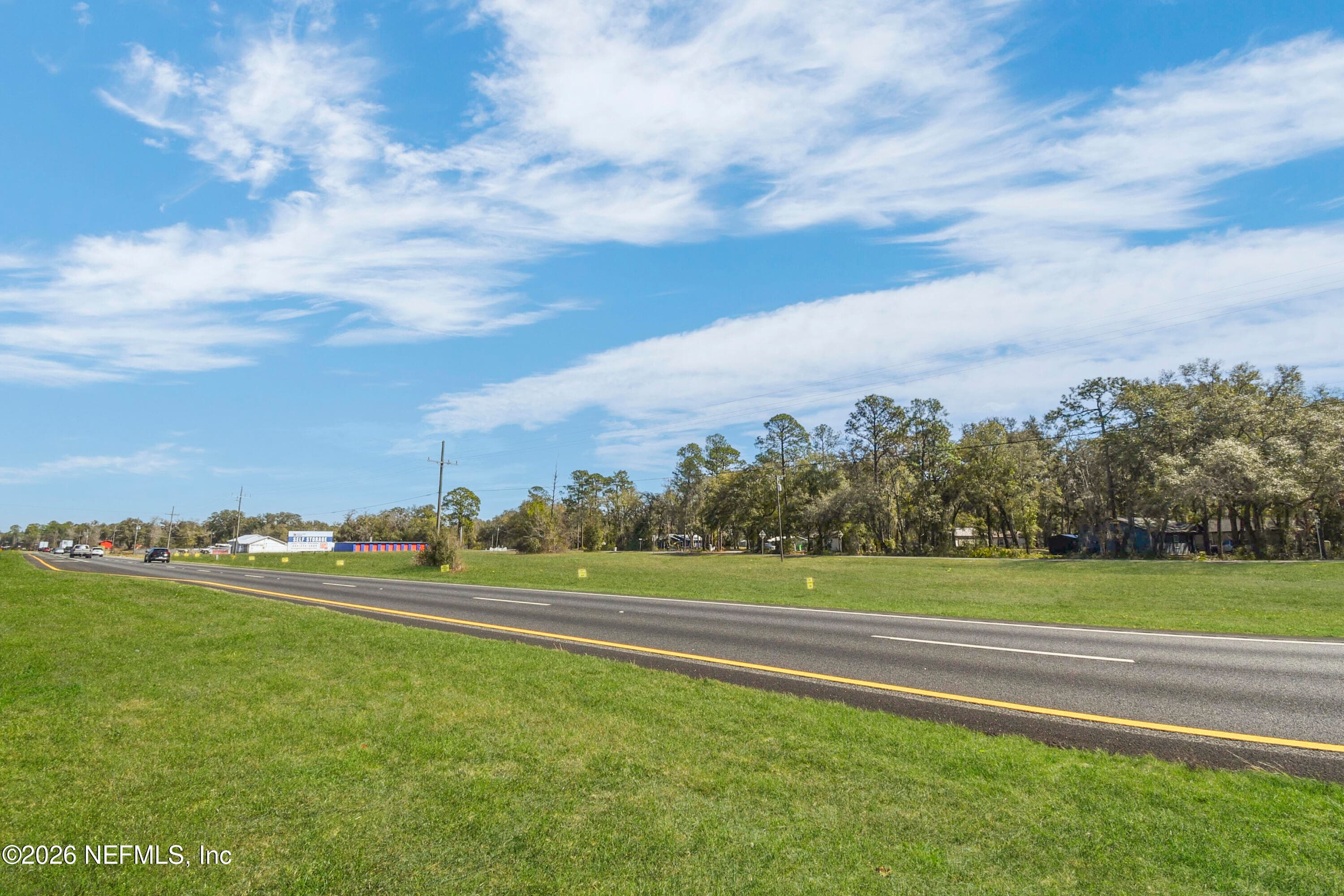 Photo 3 of 9150 SE COUNTY ROAD 221, Hampton, FL 32044