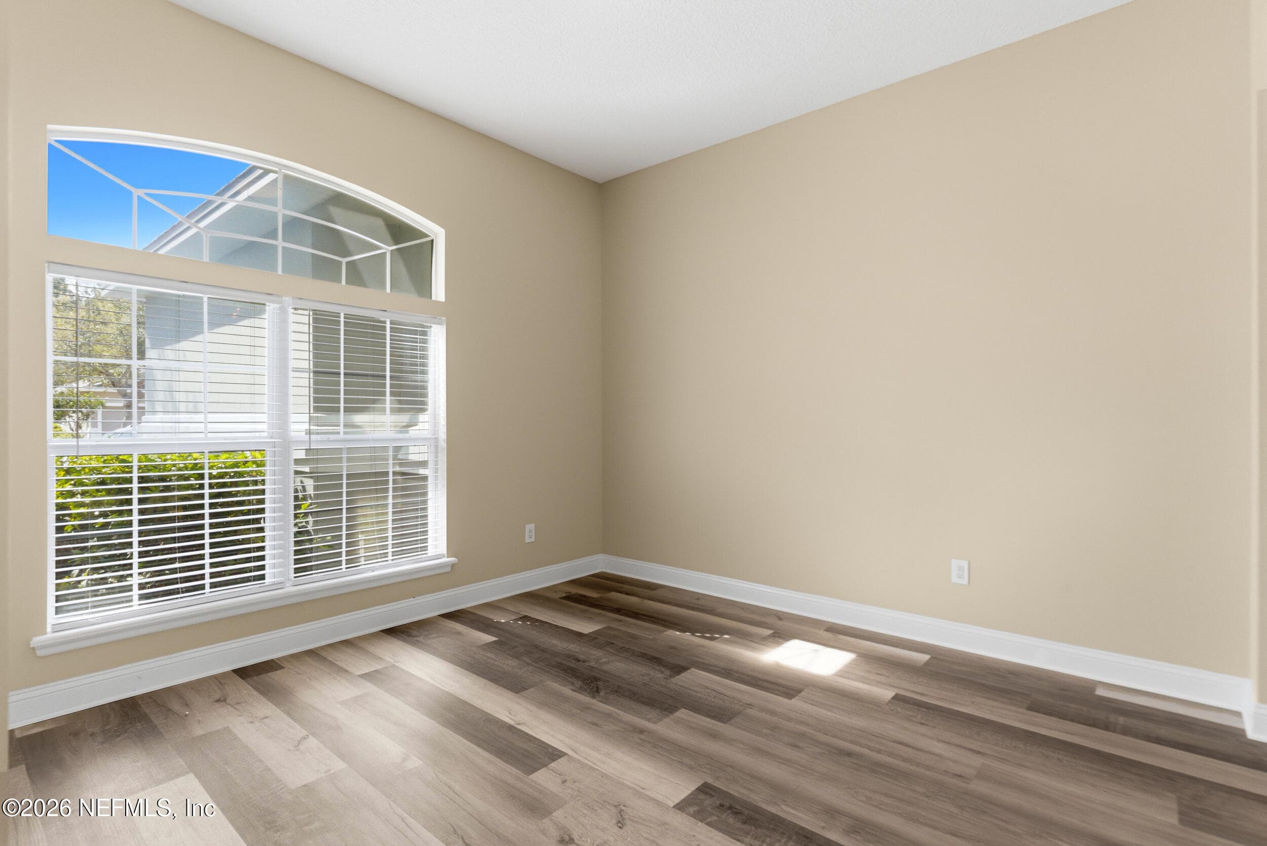 Photo 7 of 14455 CHERRY LAKE Drive W, Jacksonville, FL 32258