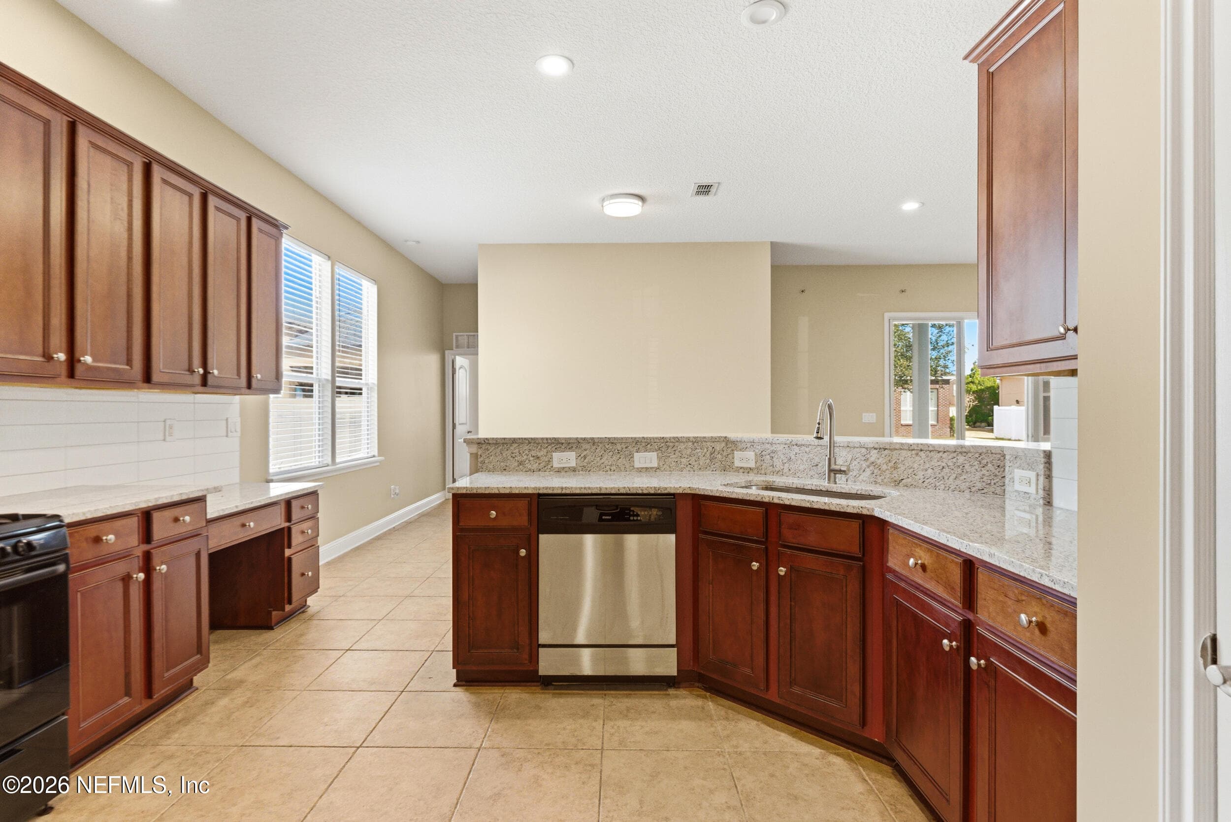 Photo 12 of 14455 CHERRY LAKE Drive W, Jacksonville, FL 32258