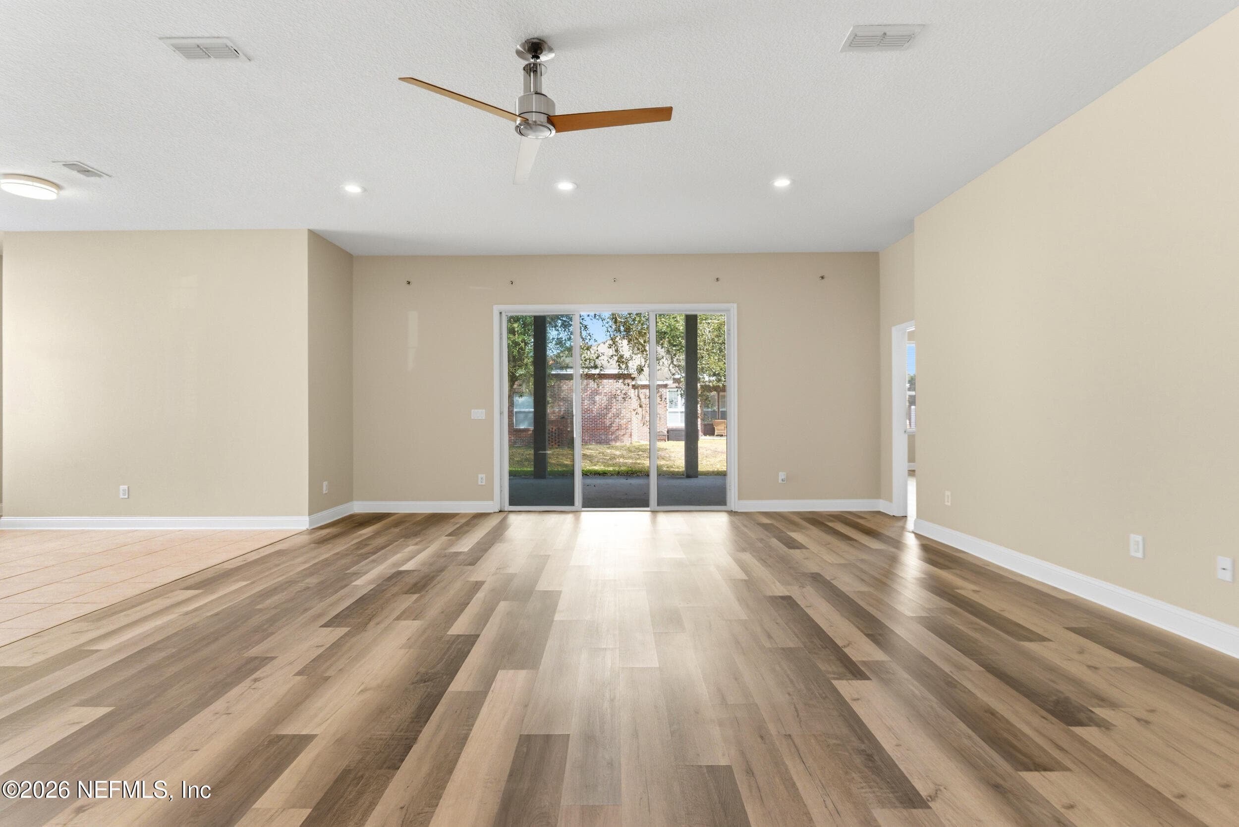 Photo 18 of 14455 CHERRY LAKE Drive W, Jacksonville, FL 32258