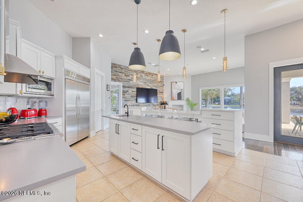 Photo 13 of 781 QUEENS HARBOR Boulevard, Jacksonville, FL 32225