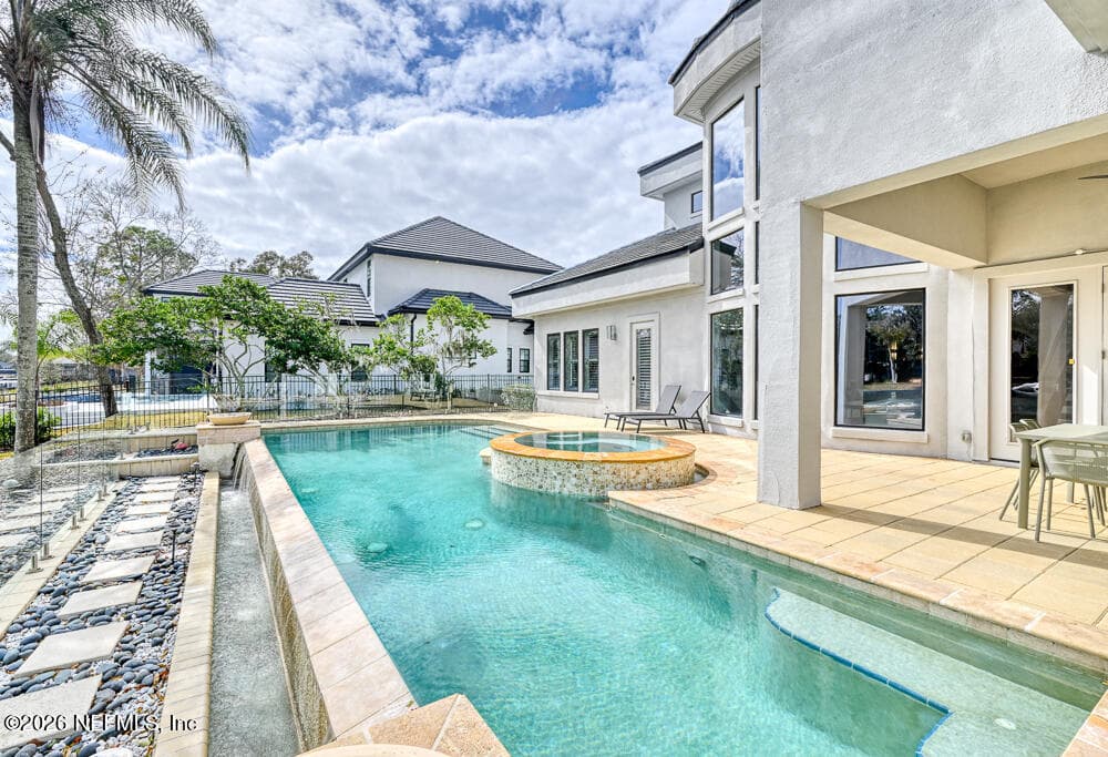 Photo 37 of 781 QUEENS HARBOR Boulevard, Jacksonville, FL 32225