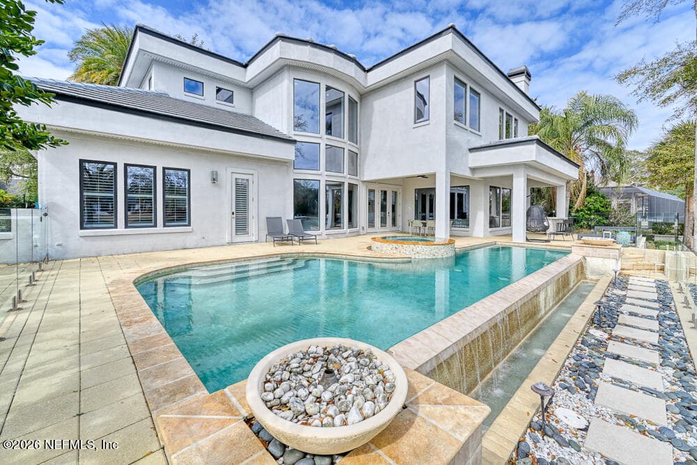 Photo 38 of 781 QUEENS HARBOR Boulevard, Jacksonville, FL 32225