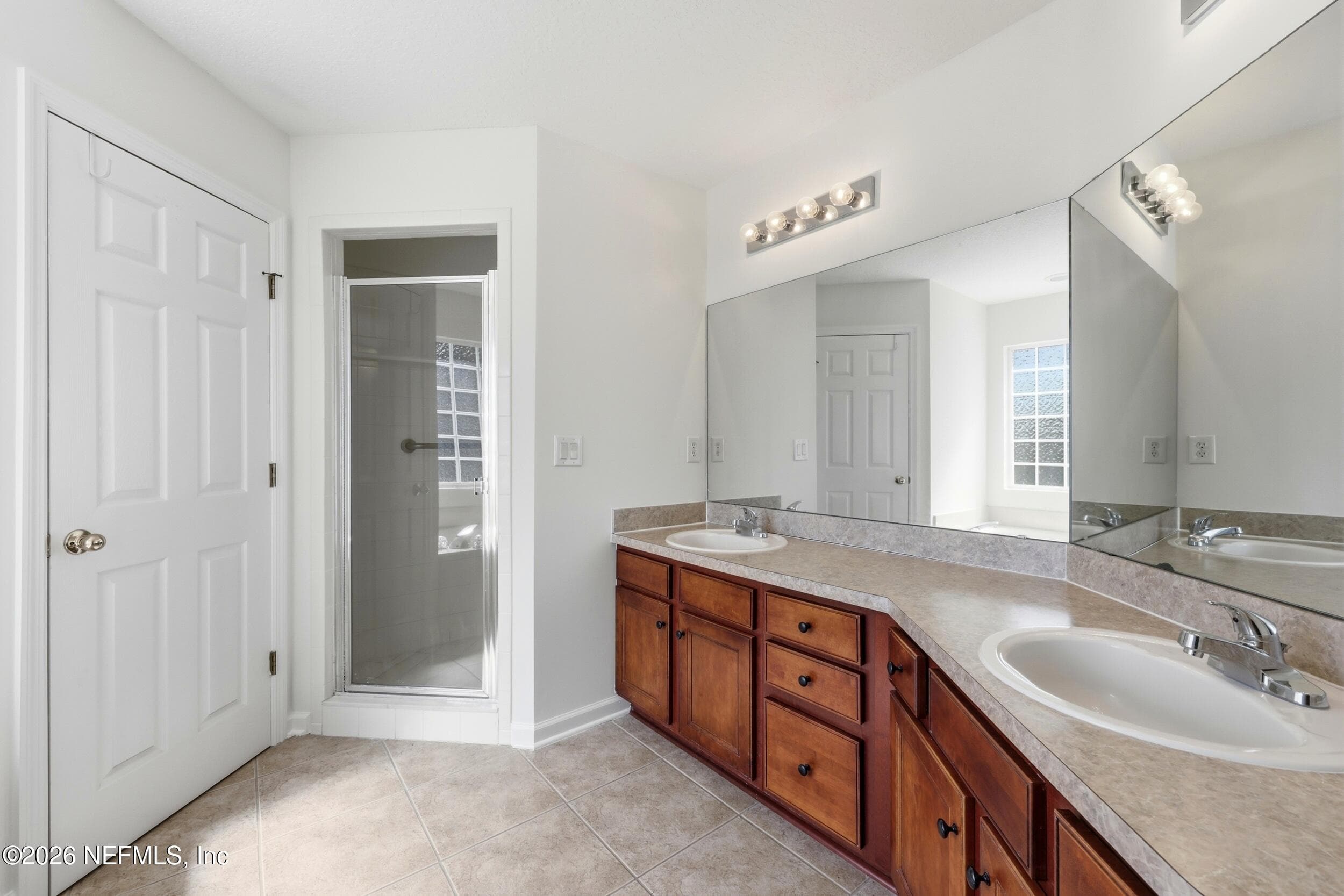 Primary bath — 936 LAS NAVAS Place, St. Augustine, FL 32092