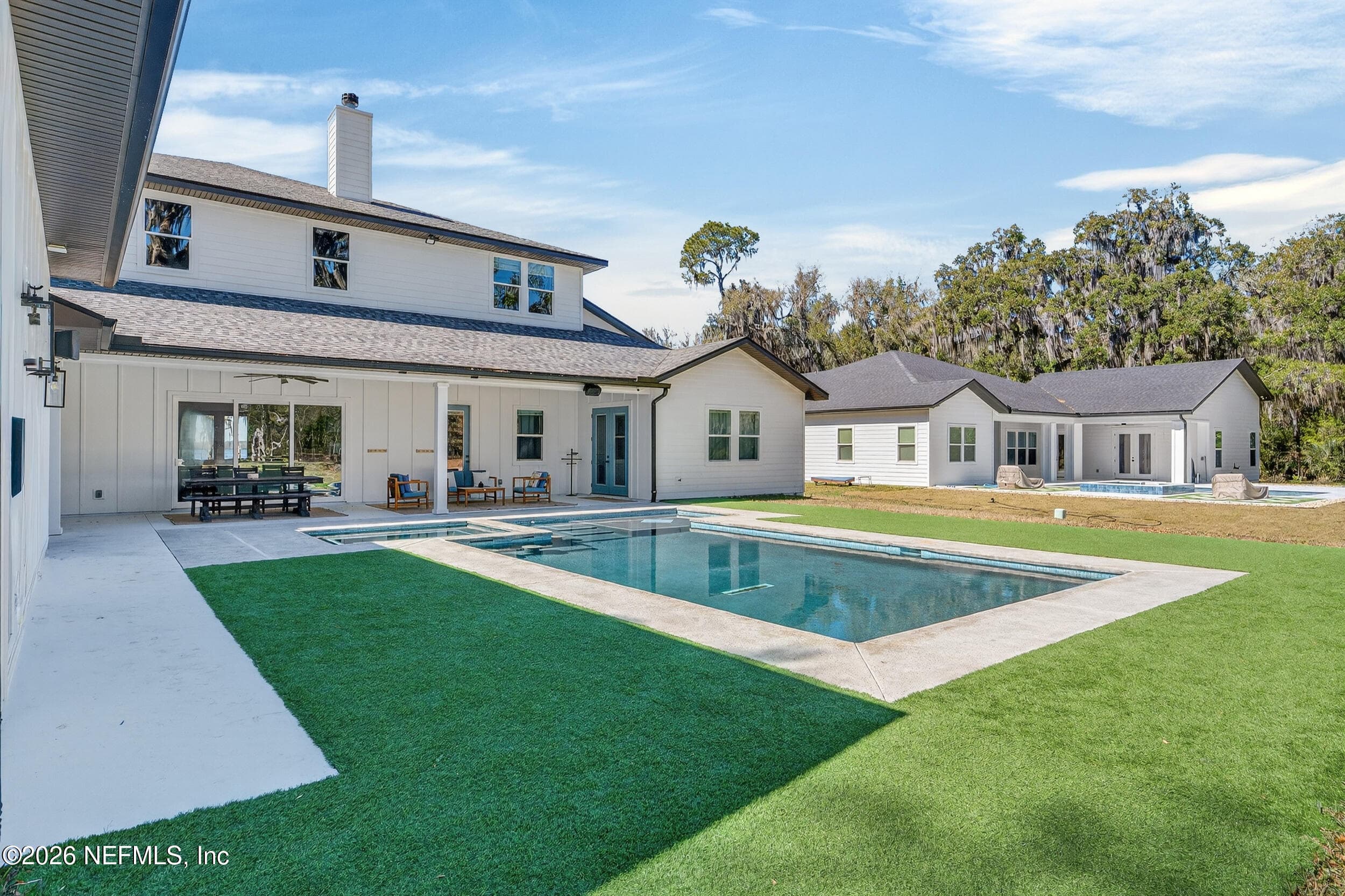 Saltwater pool & spa — 10800 COUNTY ROAD 13 N, St. Augustine, FL 32092