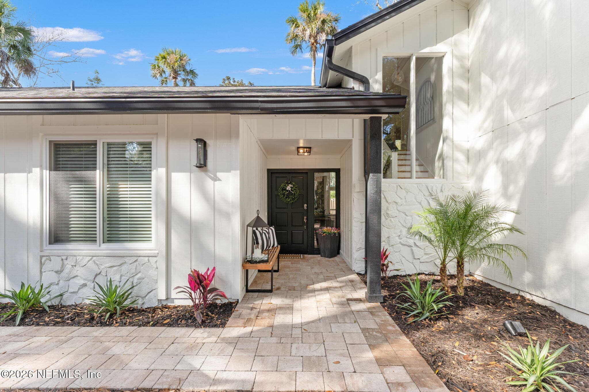 Photo 3 of 1918 OAK Circle, Atlantic Beach, FL 32233